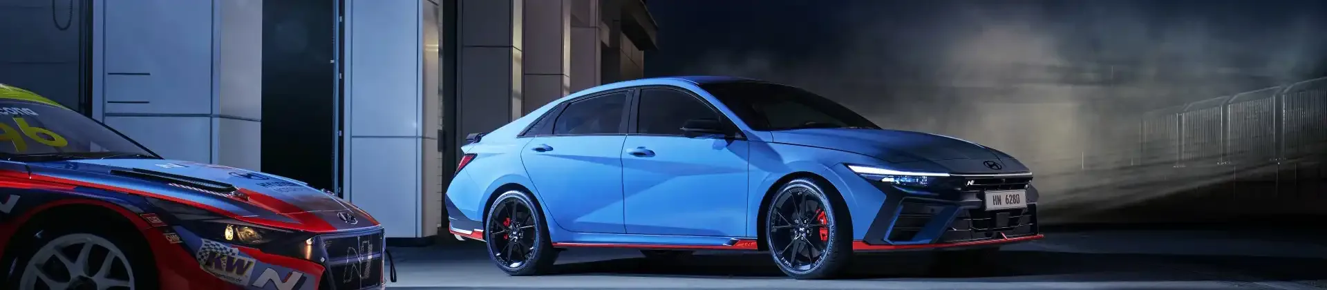 https://hillzcdn.ca/russoautosales/469689430447622-about_us.webp
