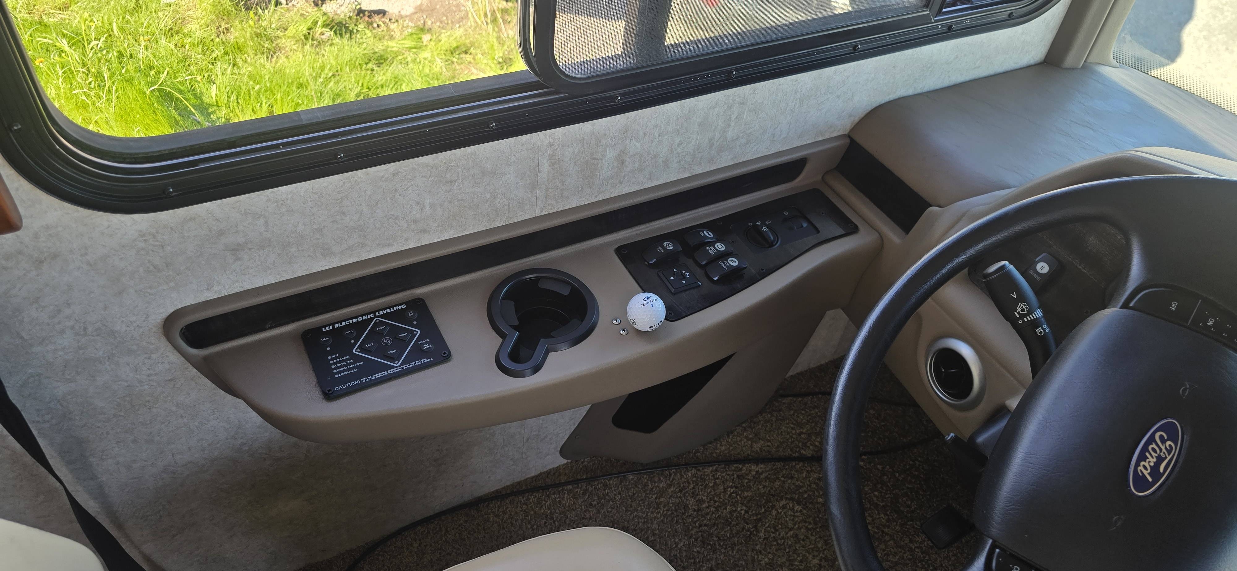 /simpleautosalesservicesltd/2014-FORESTRIVER-GEORGETOWN-4231845174861584.jpg