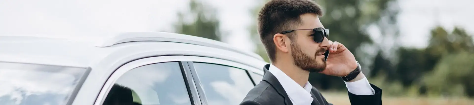 https://hillzcdn.ca/simpleautosalesservicesltd/7557598261485869-simpleauto-Contact_Us.webp