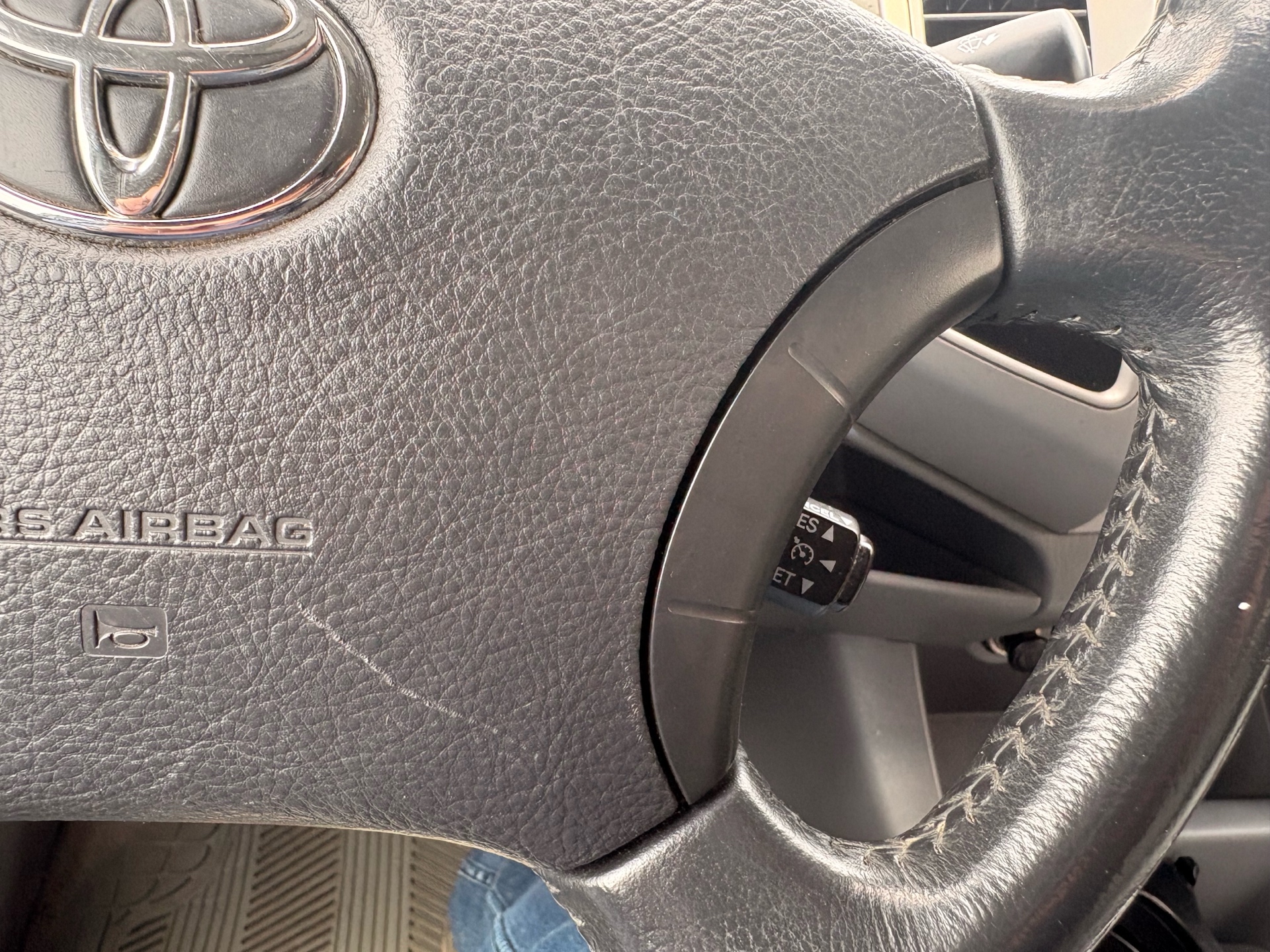 /skymotorscanada/2009-Toyota-Tacoma-07665027910176803.jpg