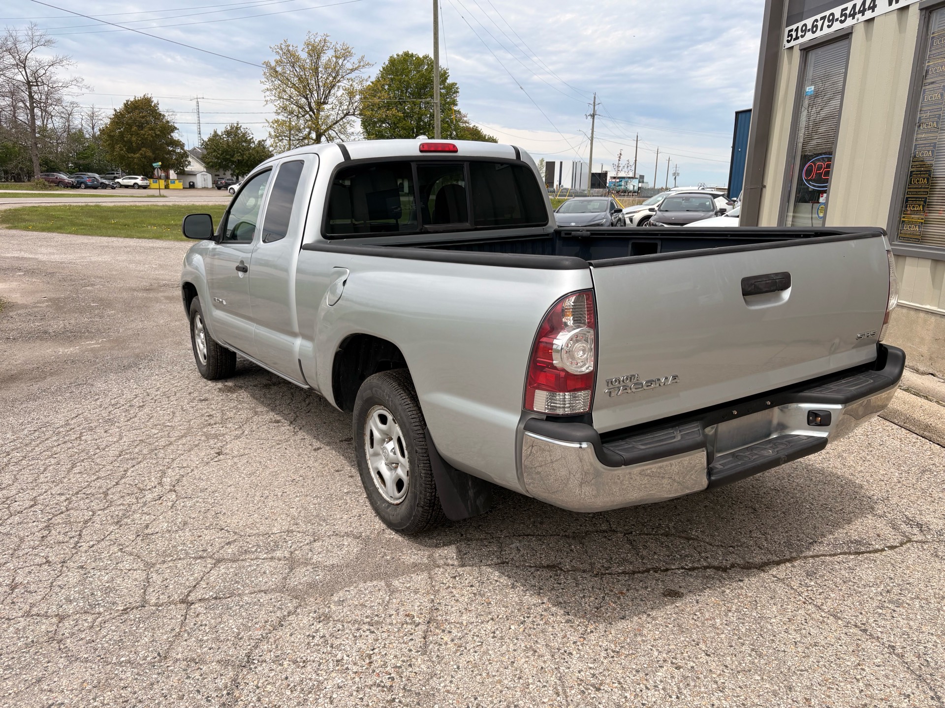 /skymotorscanada/2009-Toyota-Tacoma-11676112386164017.jpg
