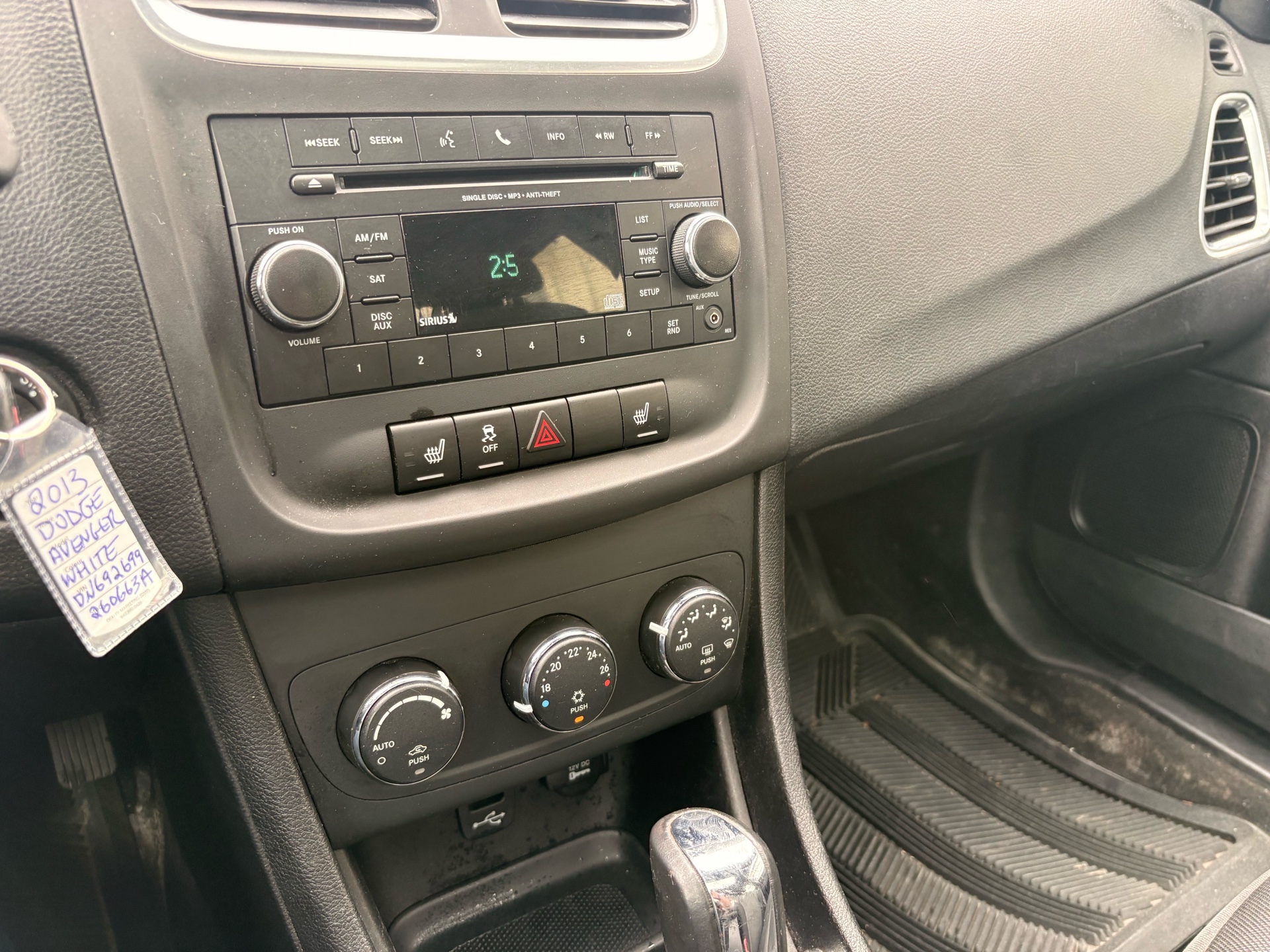/skymotorscanada/2013-Dodge-Avenger-7787704457551976.jpg