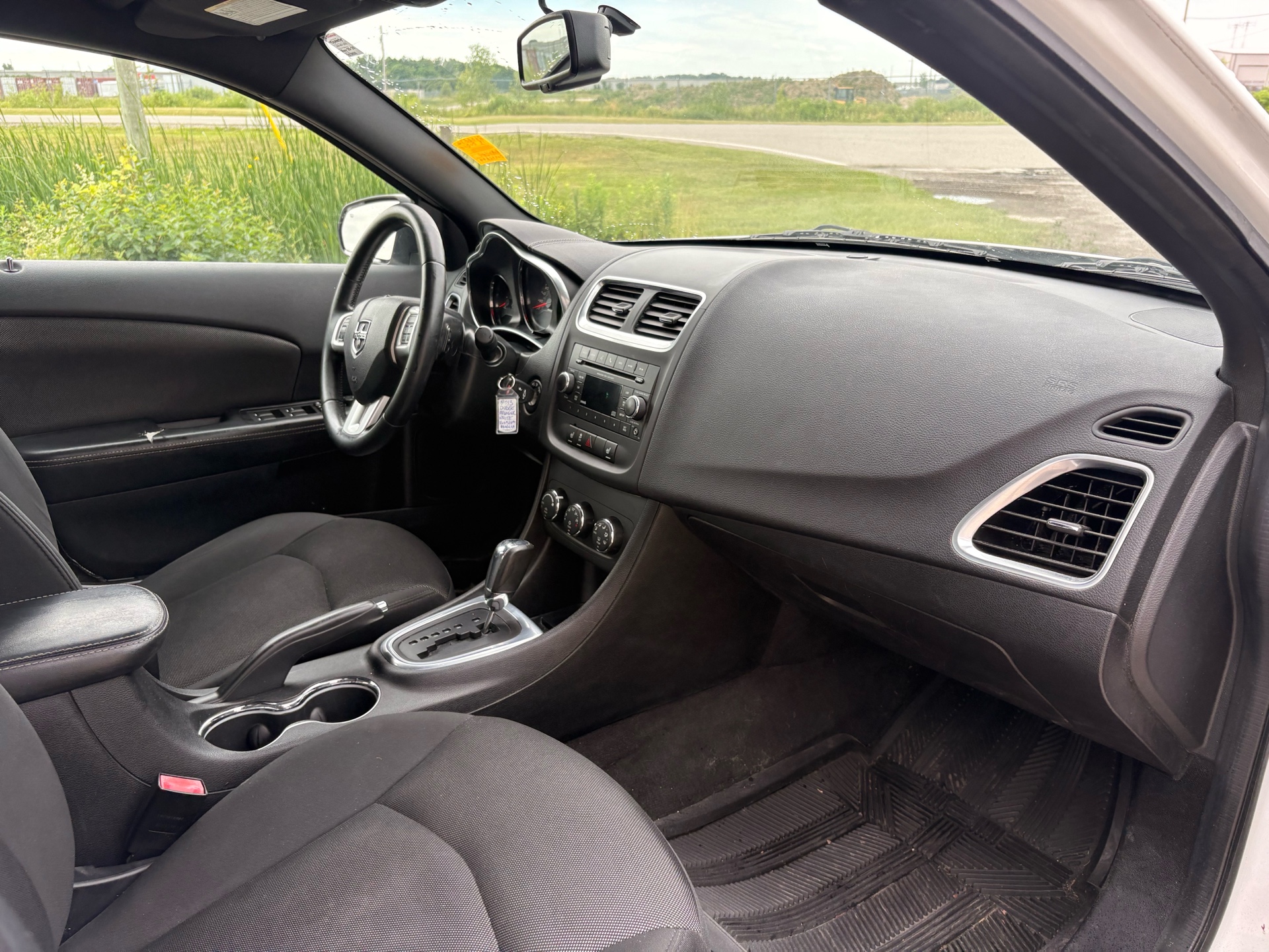 /skymotorscanada/2013-Dodge-Avenger-9490917911874361.jpg