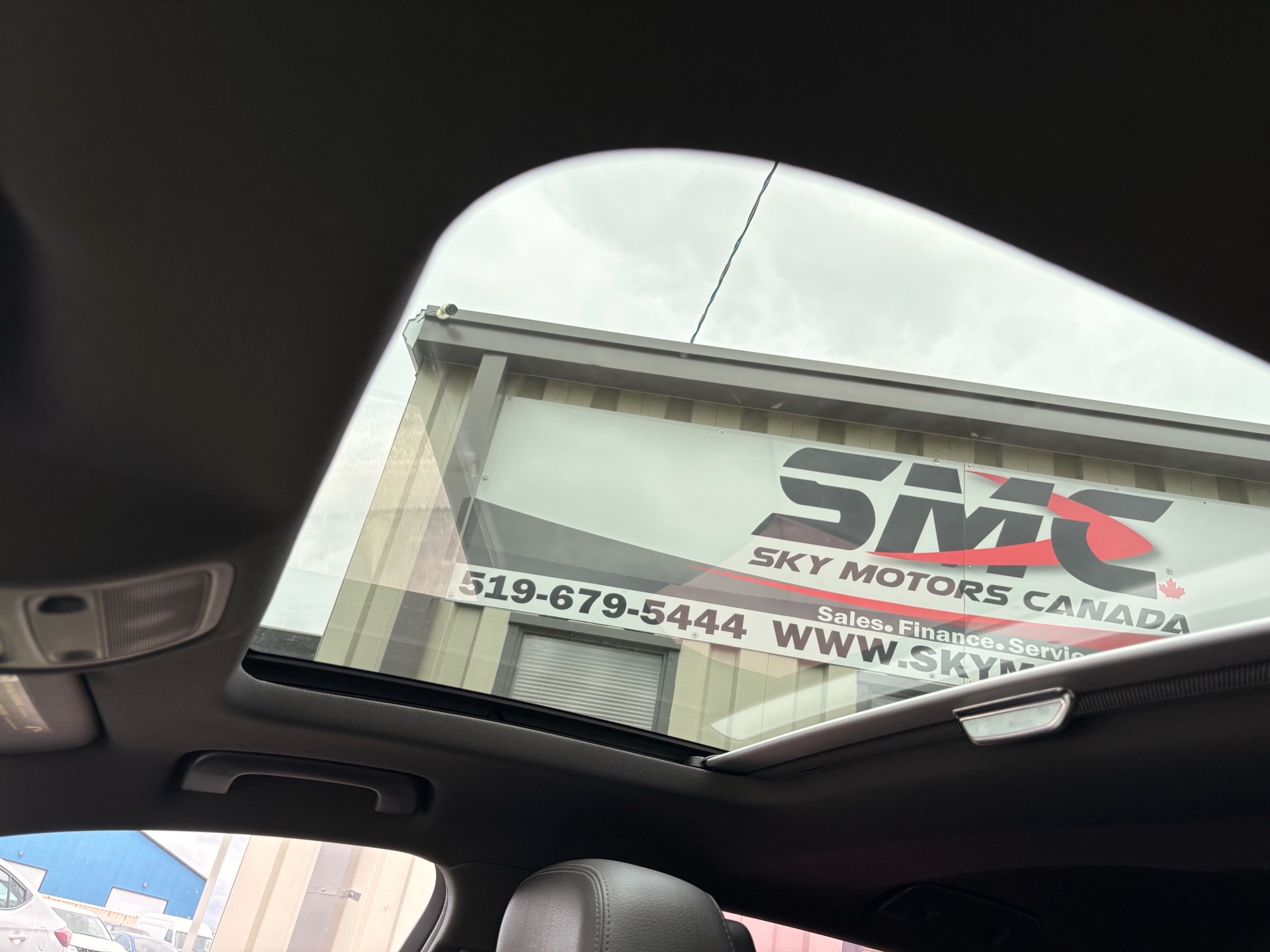 /skymotorscanada/2016-AUDI-A3E-TRON-3162221344856493.jpg