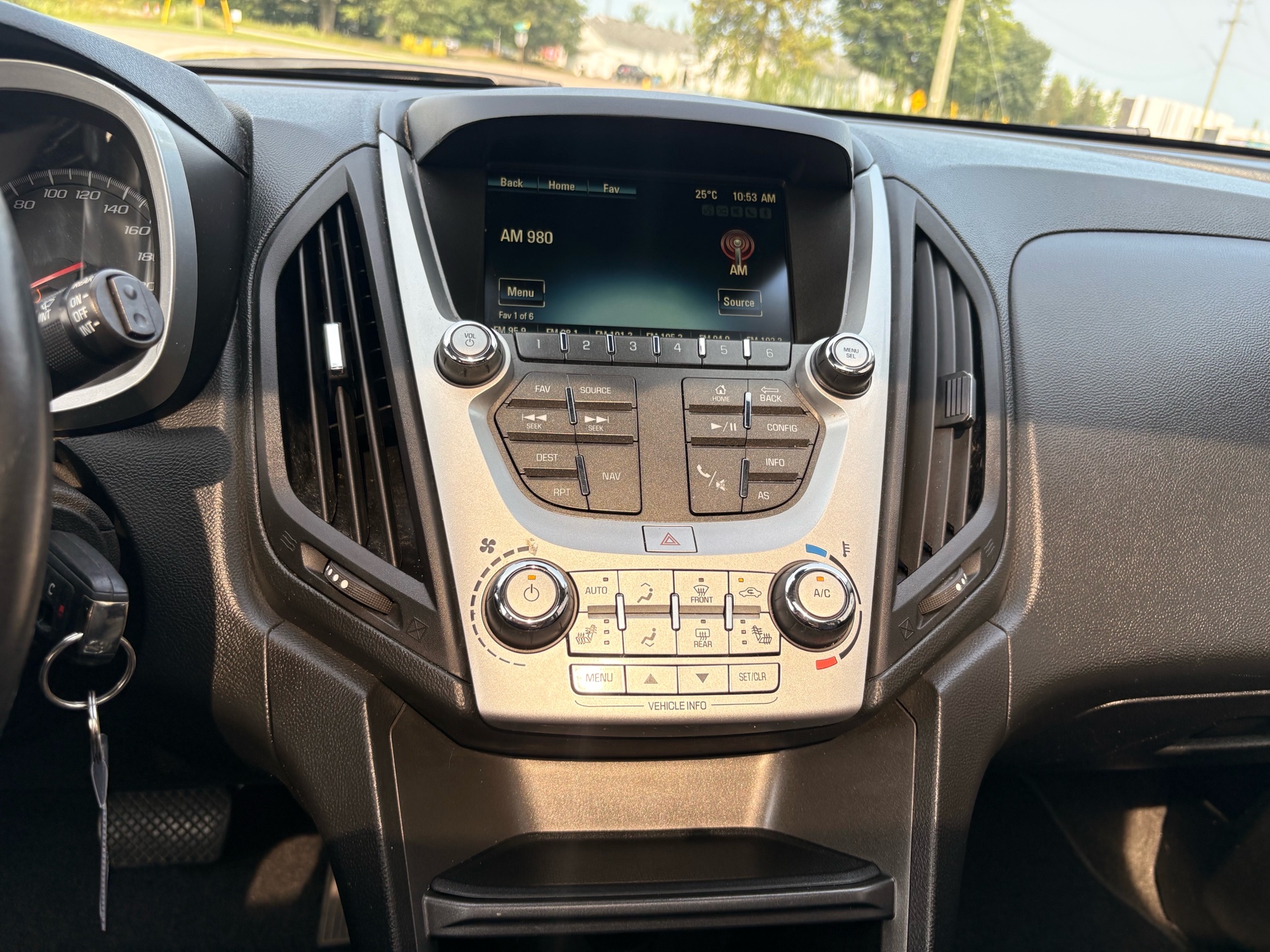 /skymotorscanada/2016-Chevrolet-Equinox-9777231990352591.jpg