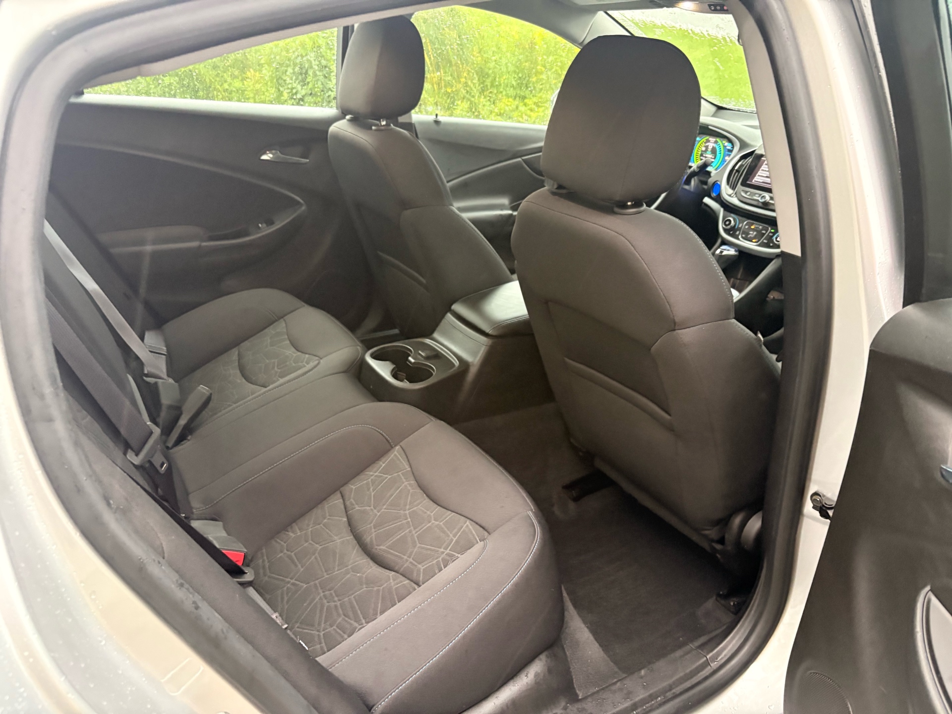 /skymotorscanada/2017-Chevrolet-Volt-0240475722793978.jpg