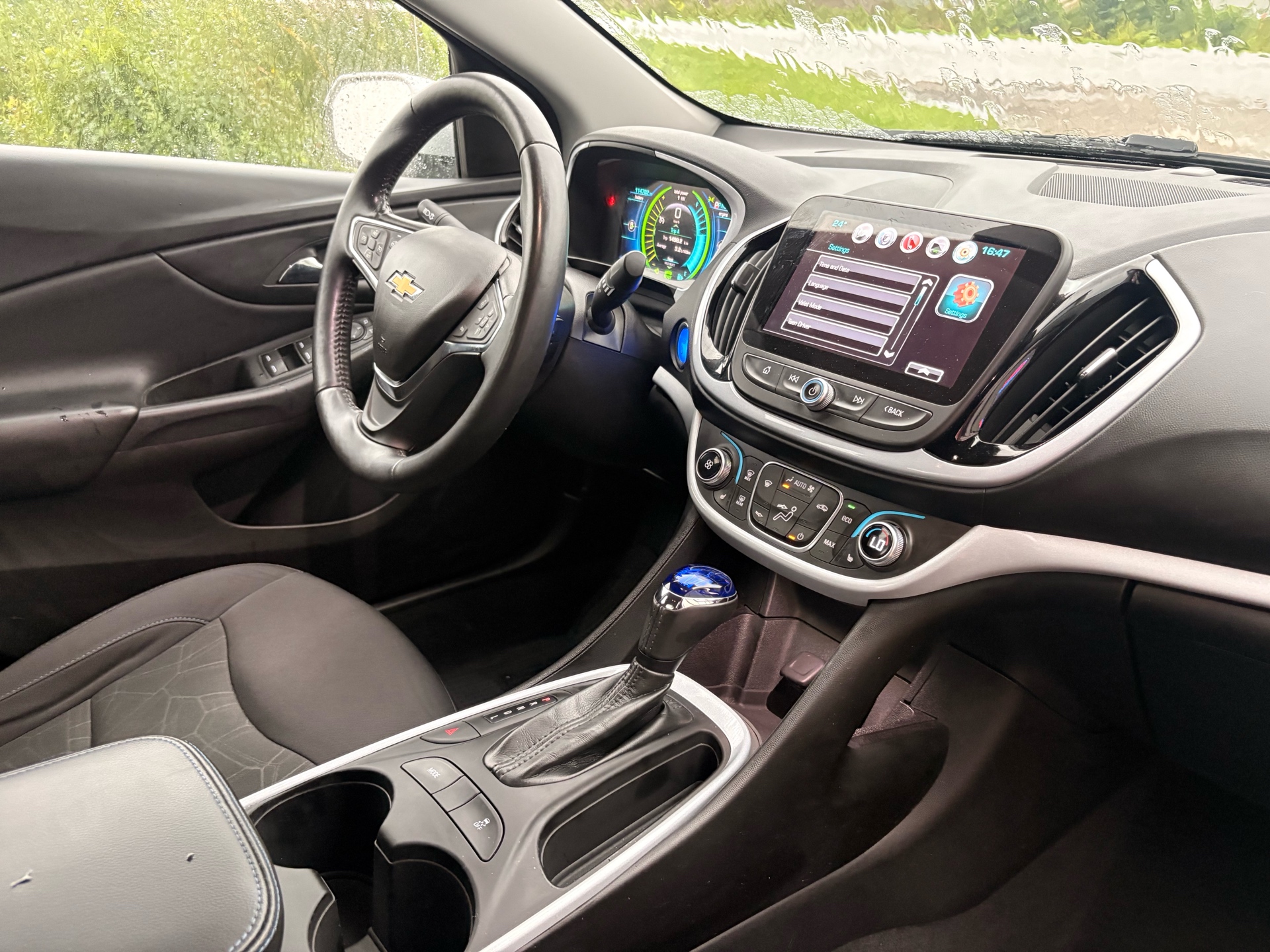 /skymotorscanada/2017-Chevrolet-Volt-6294430351783977.jpg