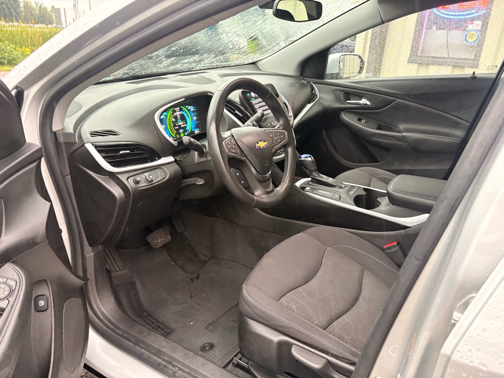 /skymotorscanada/2017-Chevrolet-Volt-6317360731098647.jpg