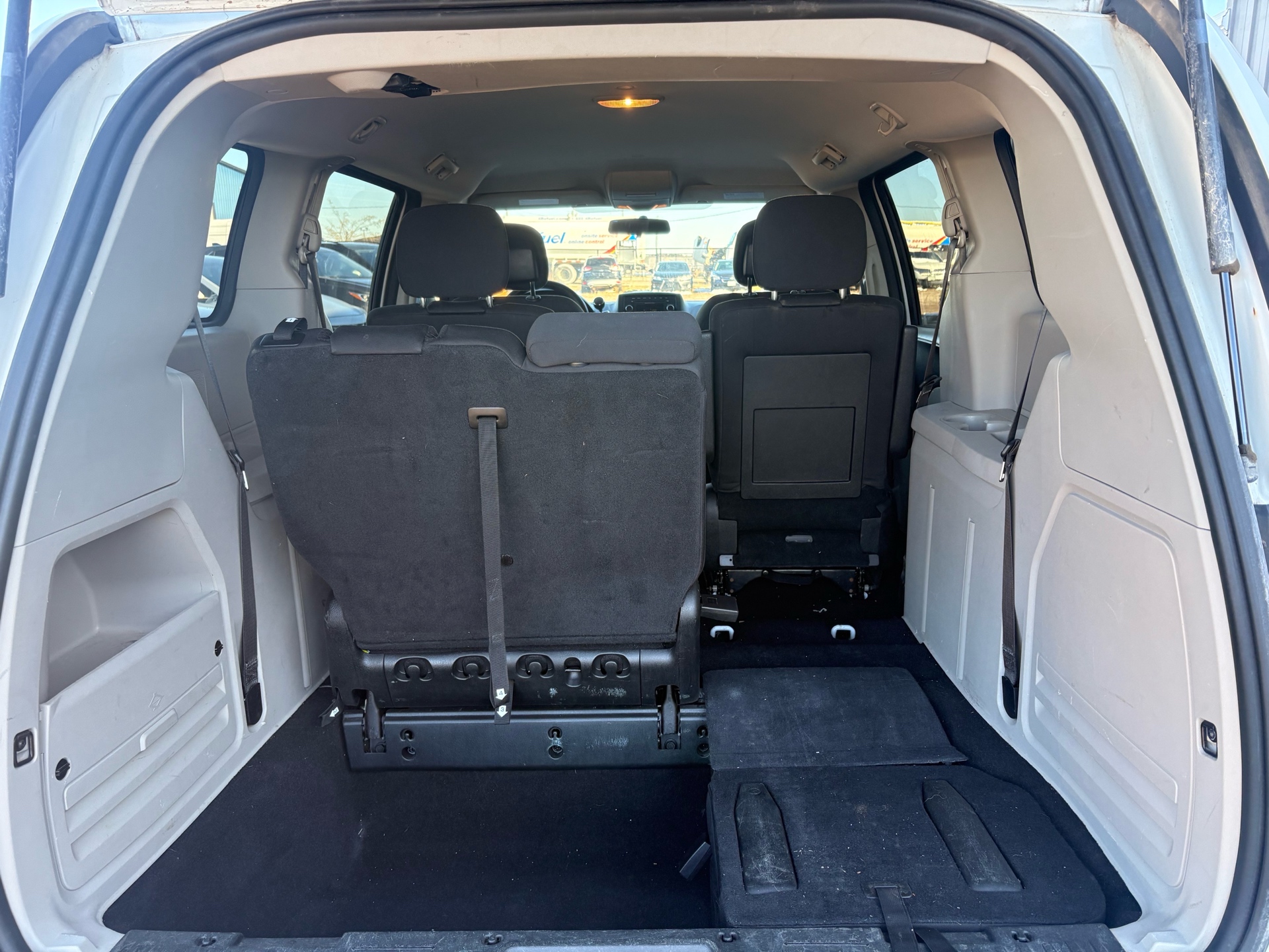 /skymotorscanada/2017-Dodge-GrandCaravan-6533733162660014.jpg