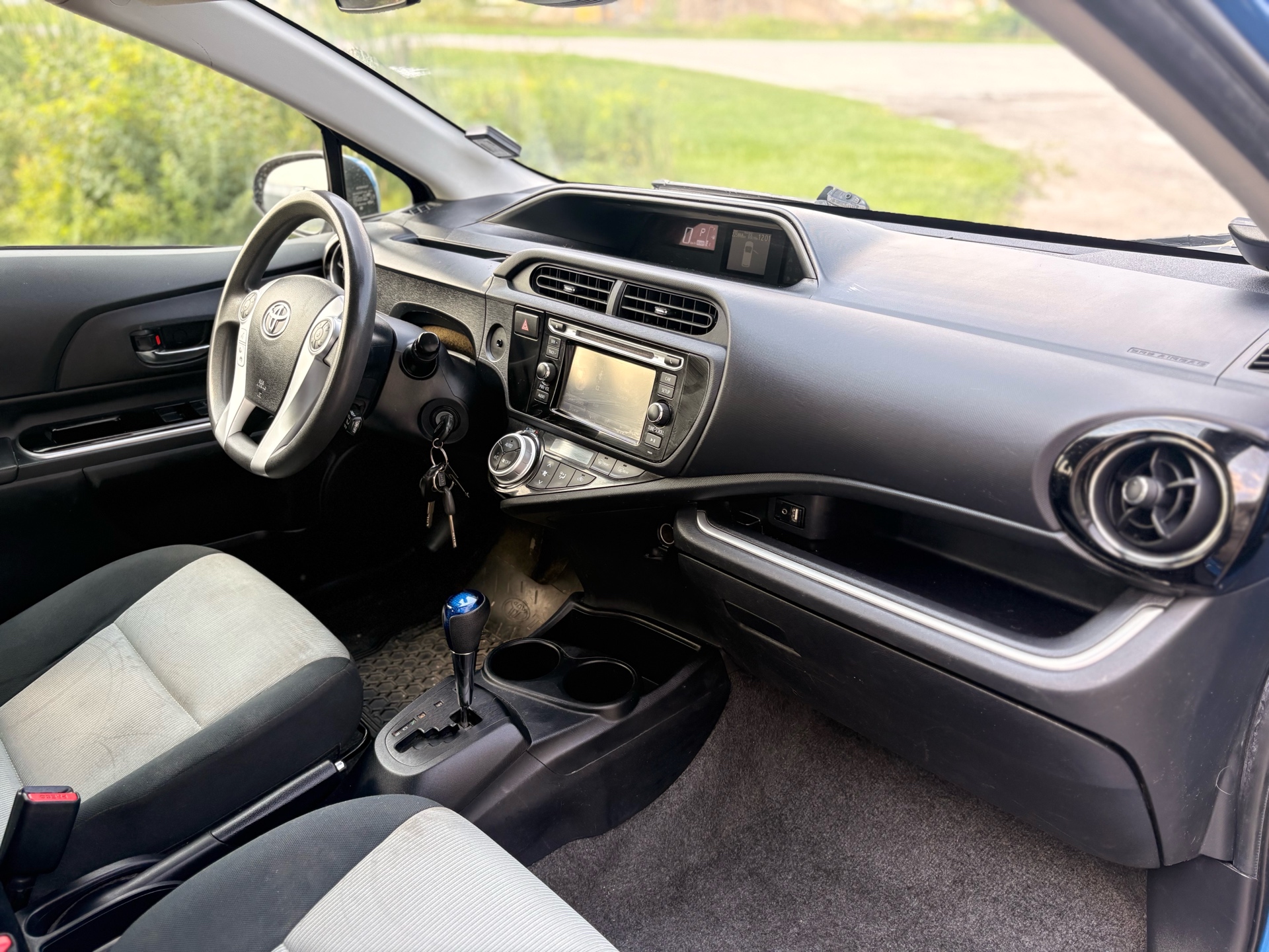 /skymotorscanada/2017-Toyota-Priusc-1228865784148232.jpg