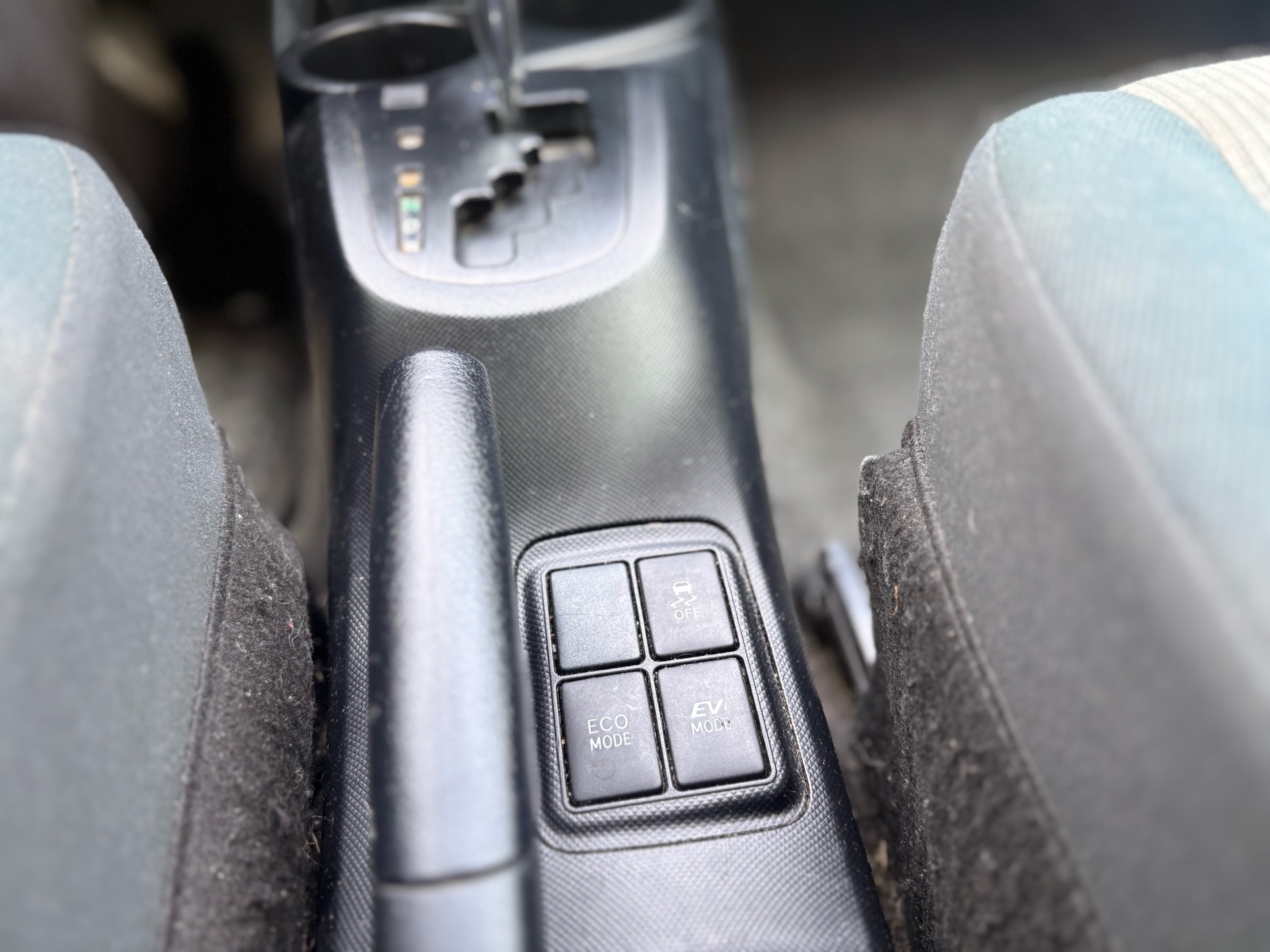 /skymotorscanada/2017-Toyota-Priusc-5573496836700456.jpg
