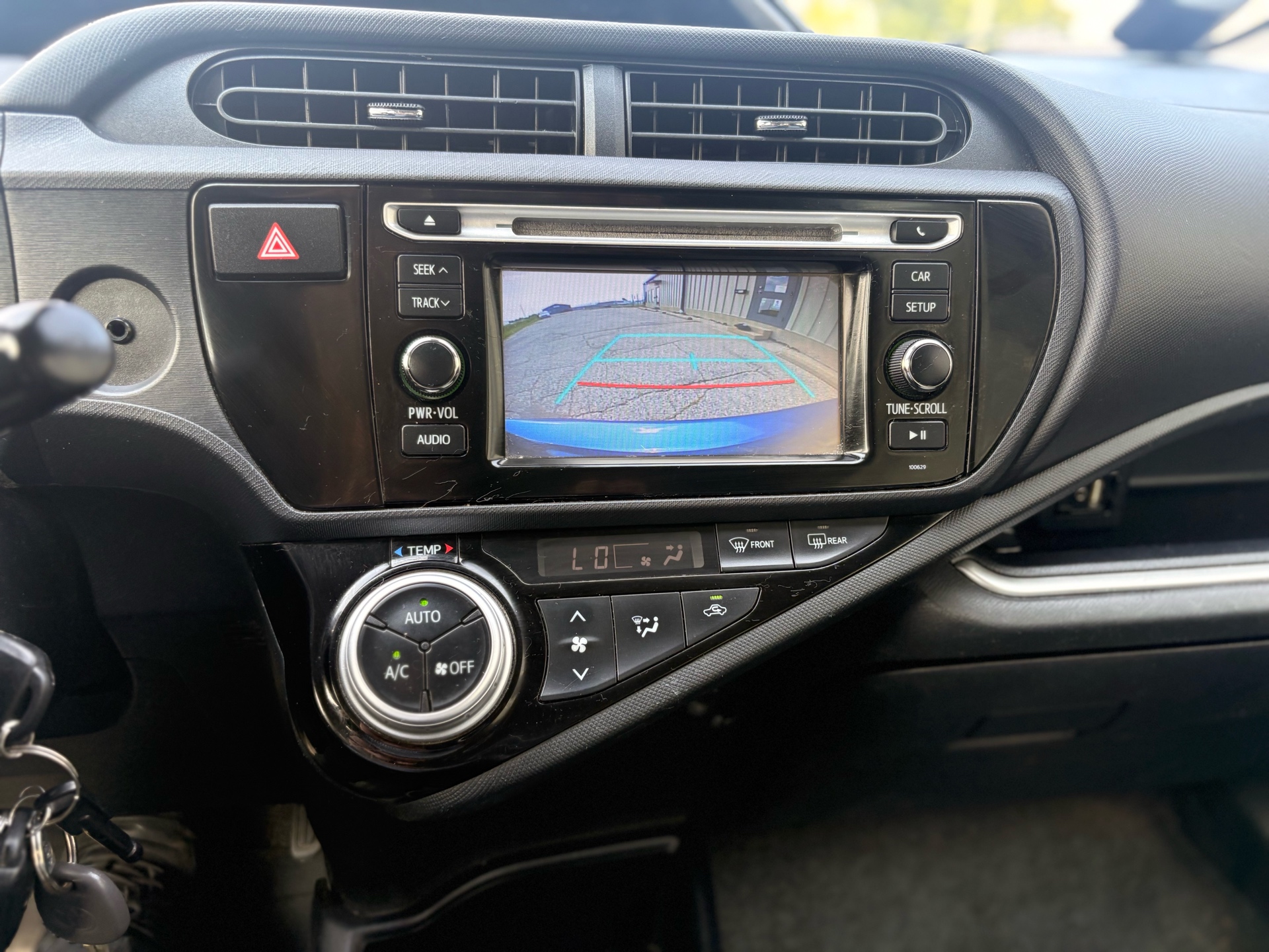 /skymotorscanada/2017-Toyota-Priusc-9752786591471716.jpg