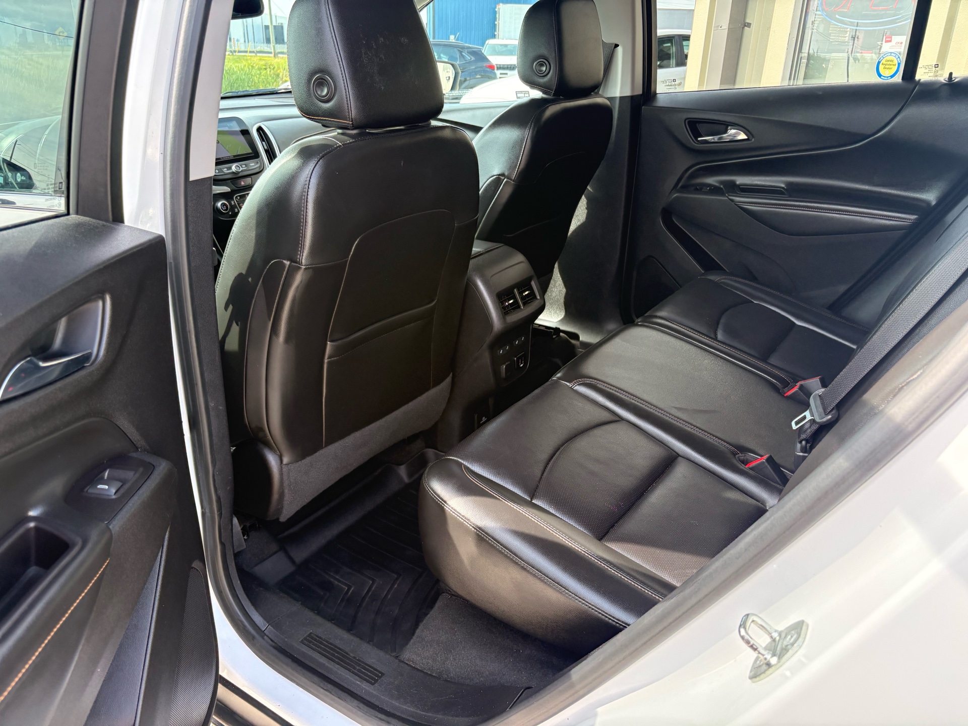 /skymotorscanada/2018-CHEVROLET-EQUINOX-23328005478953195.jpg