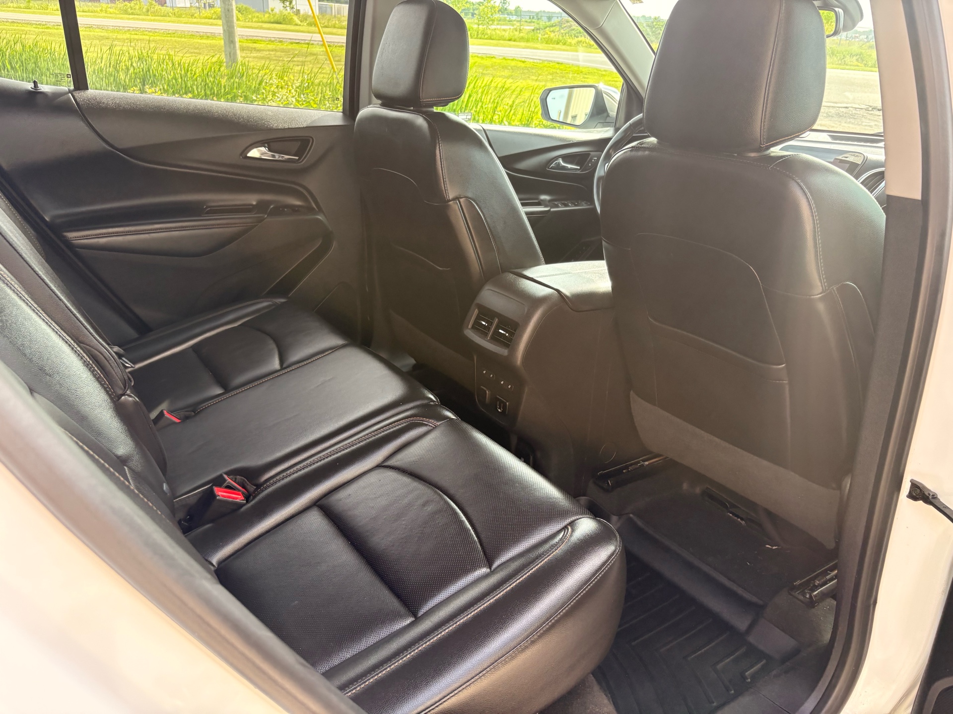 /skymotorscanada/2018-CHEVROLET-EQUINOX-23939557185013838.jpg