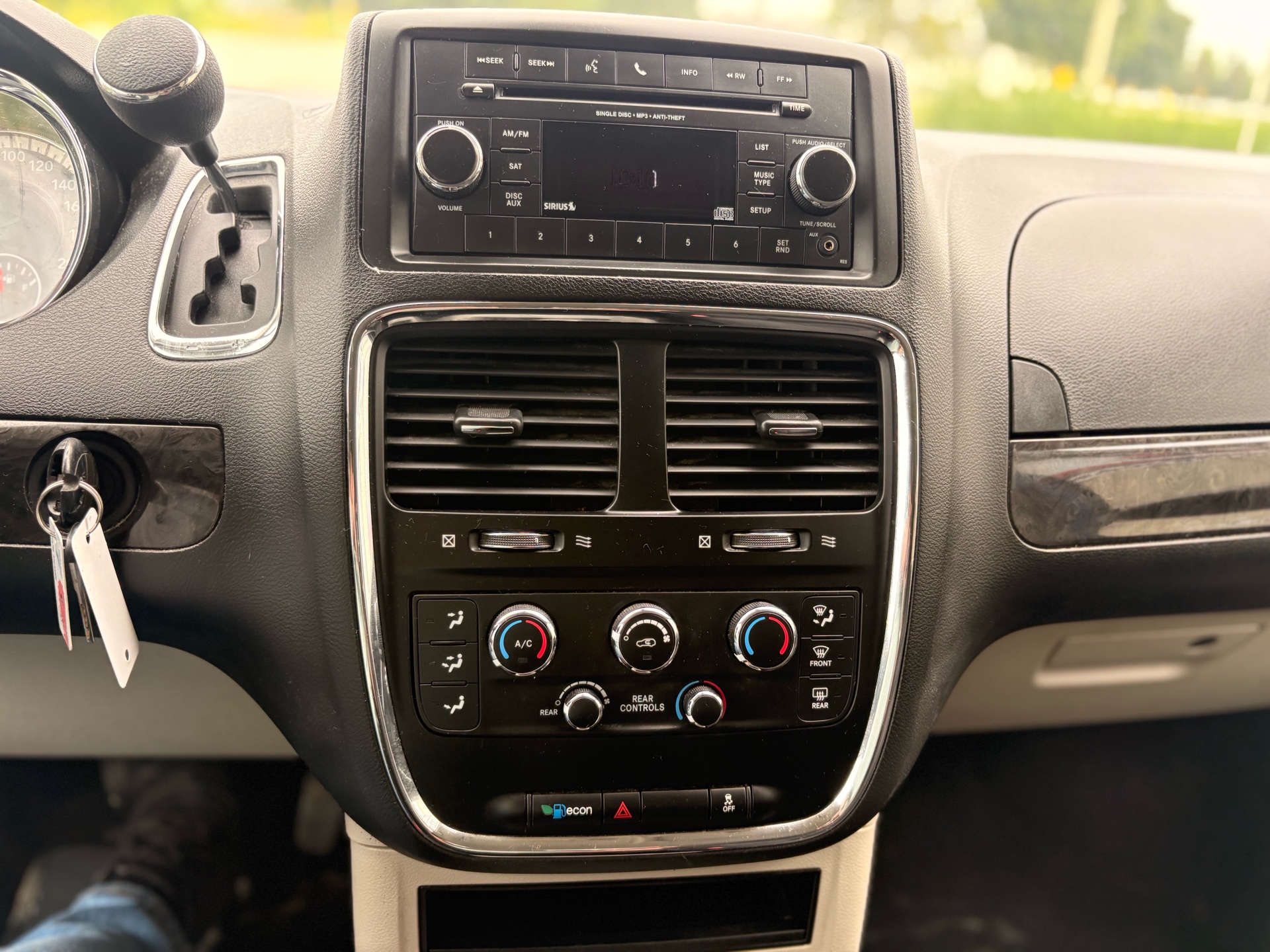 /skymotorscanada/2018-Dodge-GrandCaravan-7682996557256745.jpg