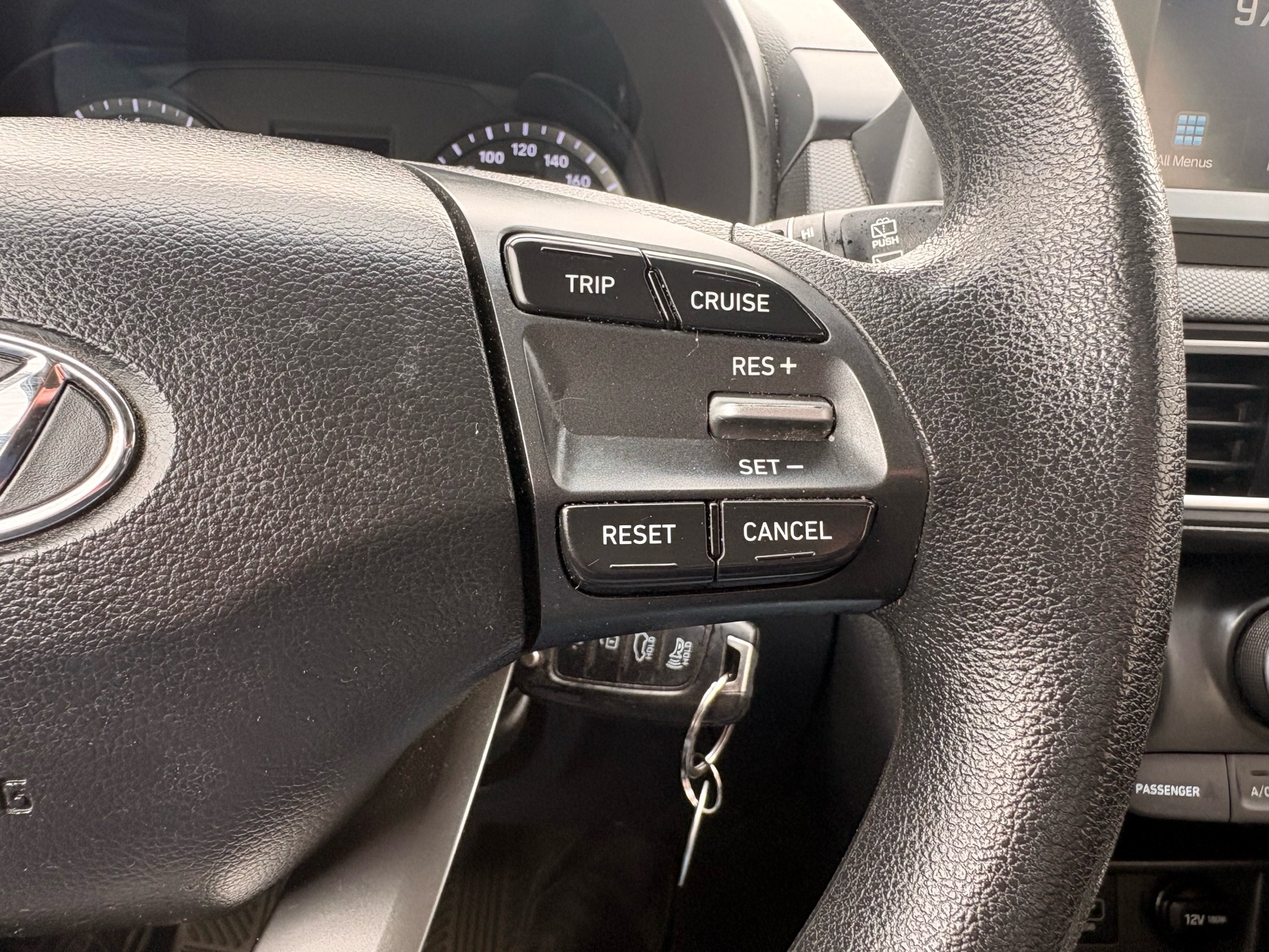 /skymotorscanada/2019-HYUNDAI-KONA-23637673361788591.jpg