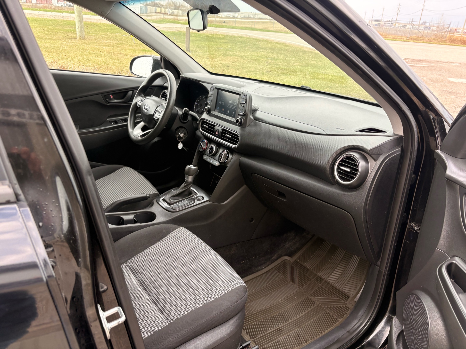 /skymotorscanada/2019-HYUNDAI-KONA-45620032041007574.jpg