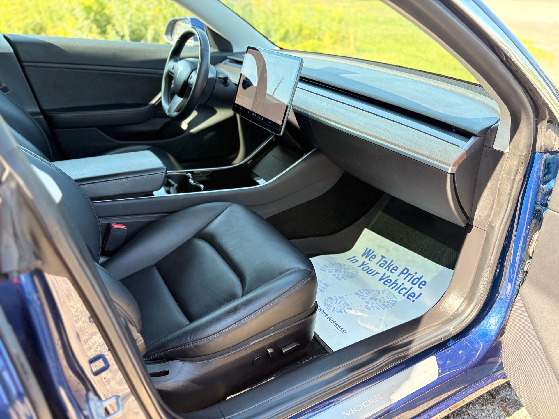 /skymotorscanada/2019-Tesla-Model3-2157620013845165.jpg