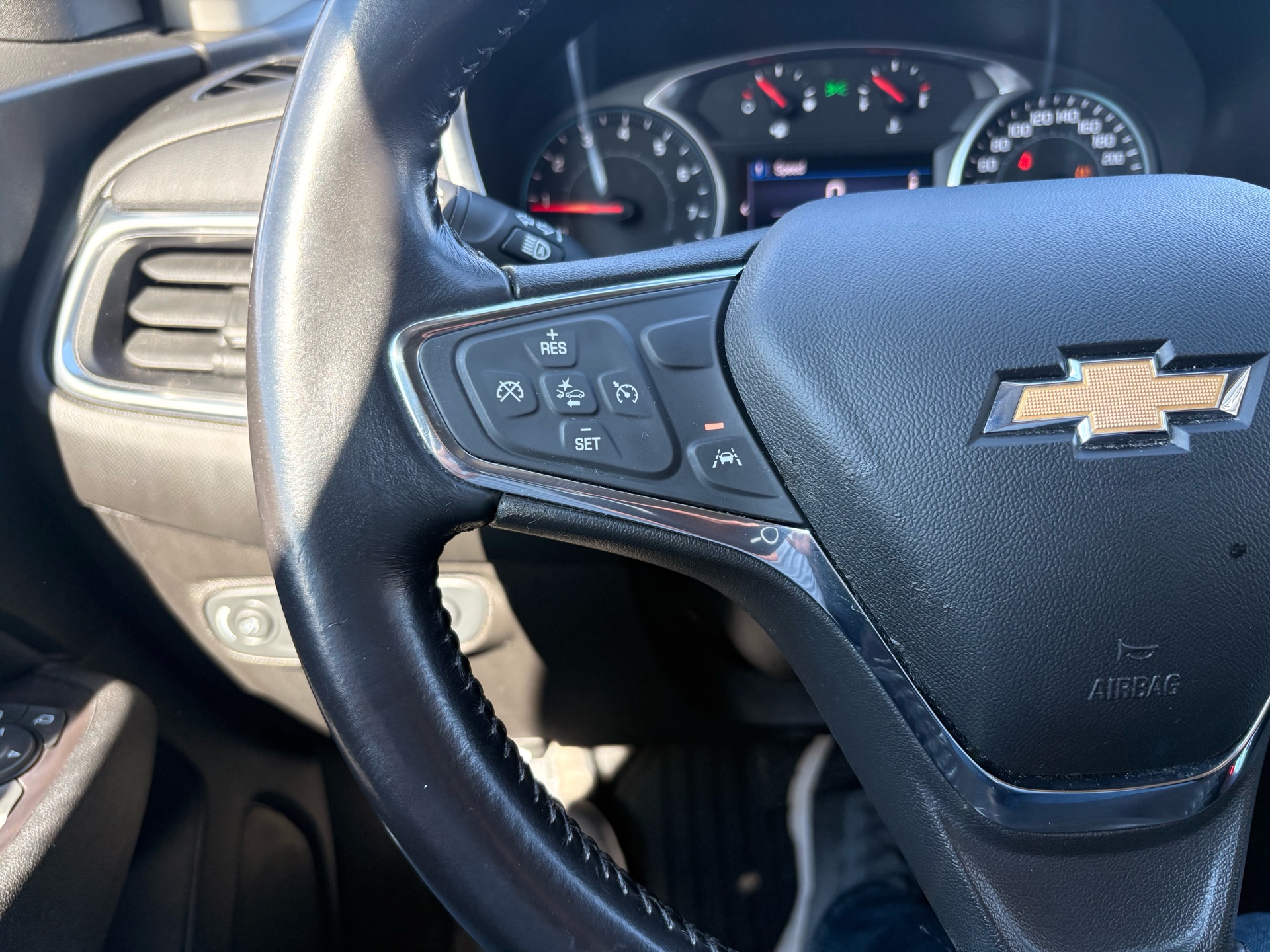 /skymotorscanada/2021-CHEVROLET-EQUINOX-30006491345001196.jpg