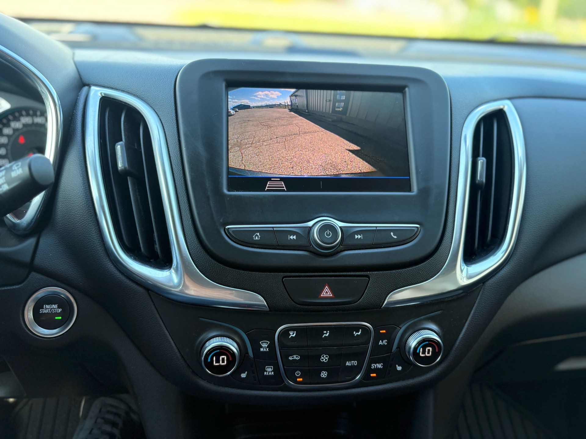 /skymotorscanada/2021-CHEVROLET-EQUINOX-6178423802417696.jpg