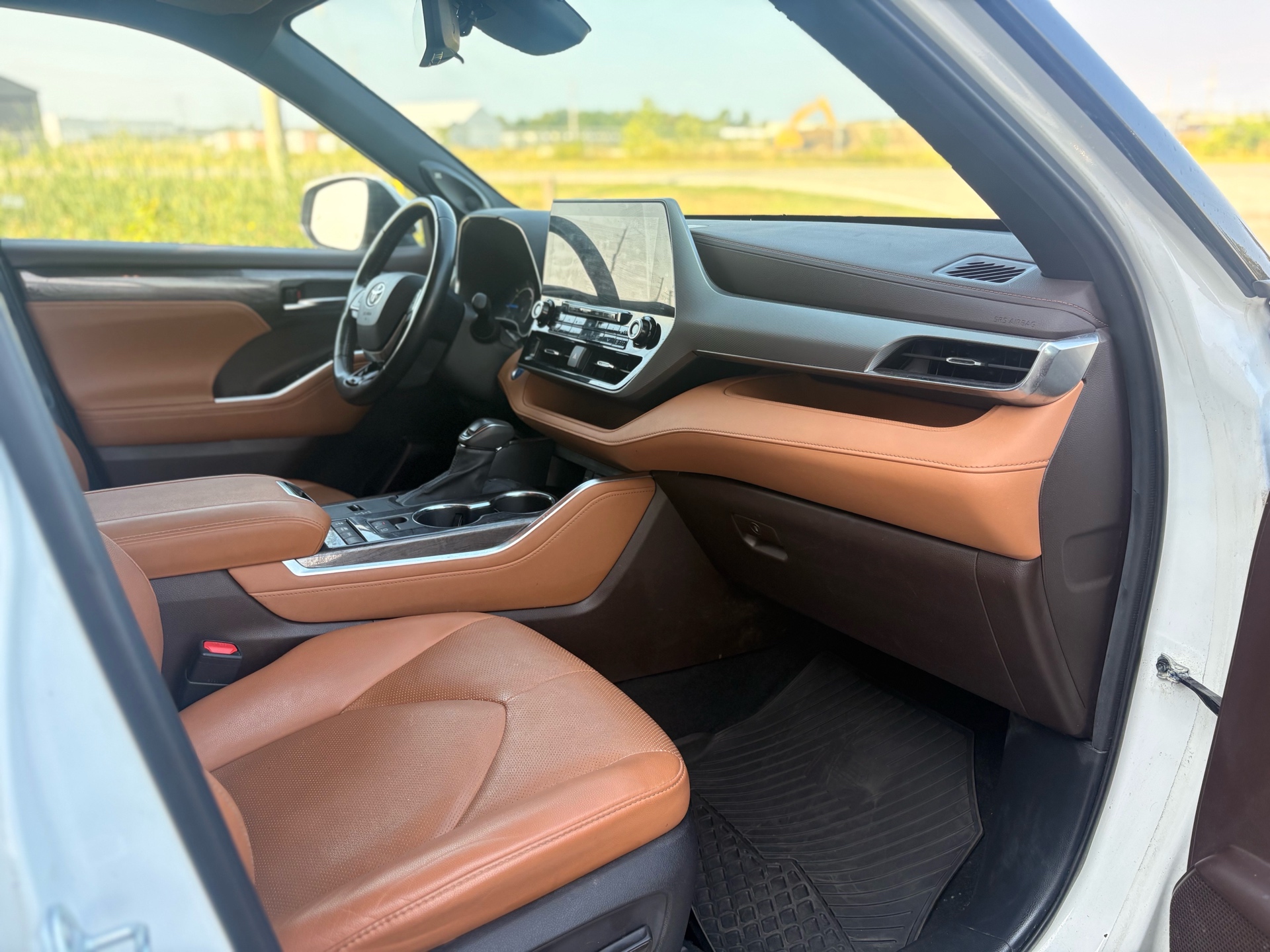 /skymotorscanada/2021-Toyota-Highlander-2801780512703189.jpg