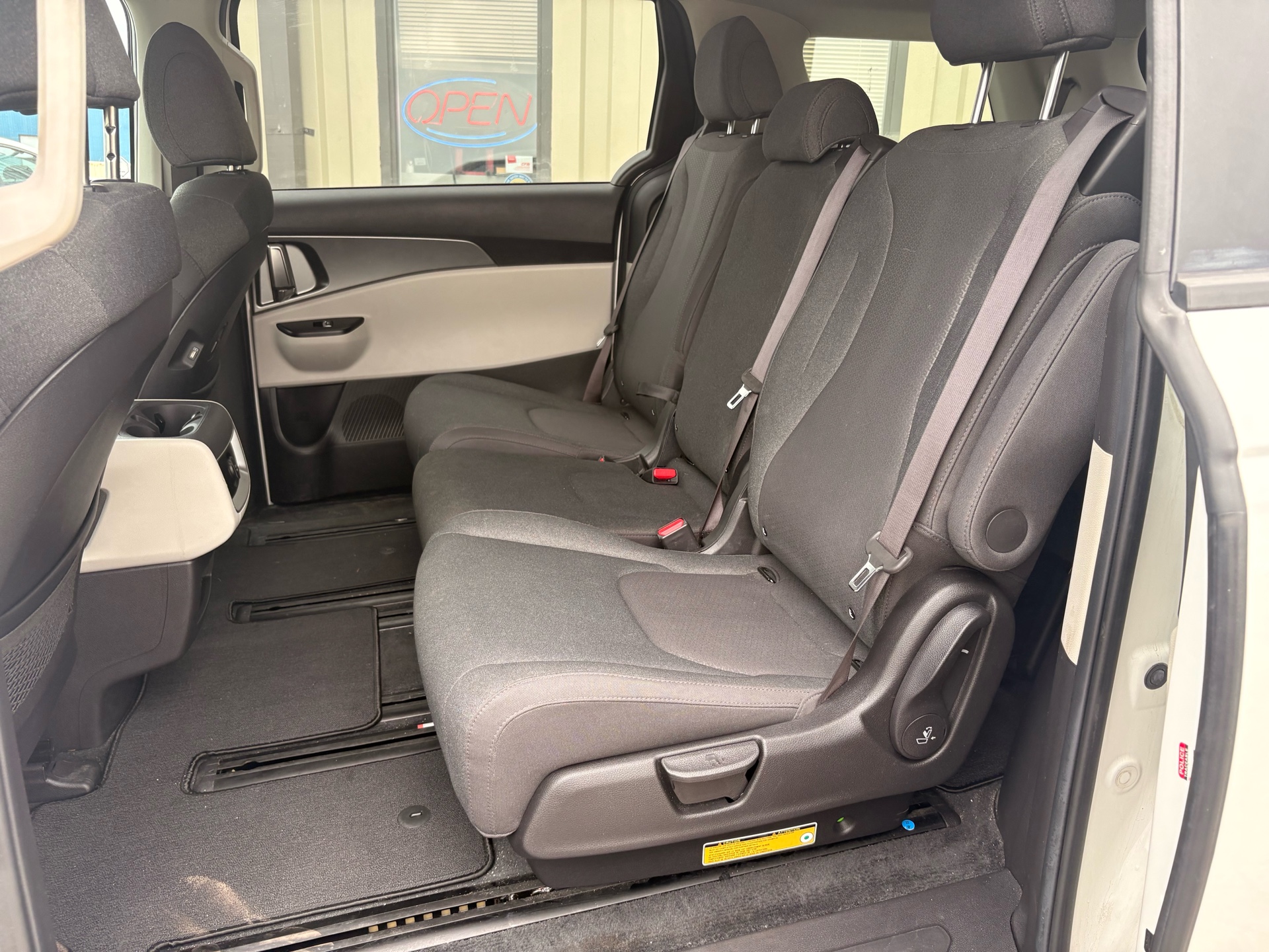 /skymotorscanada/2022-Kia-Carnival-026498729400391774.jpg