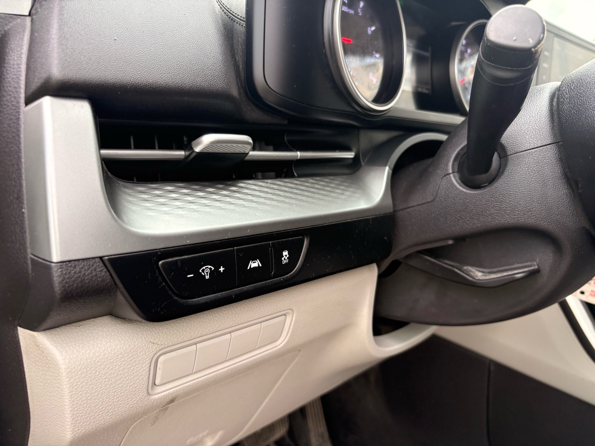 /skymotorscanada/2022-Kia-Carnival-7183448986557583.jpg