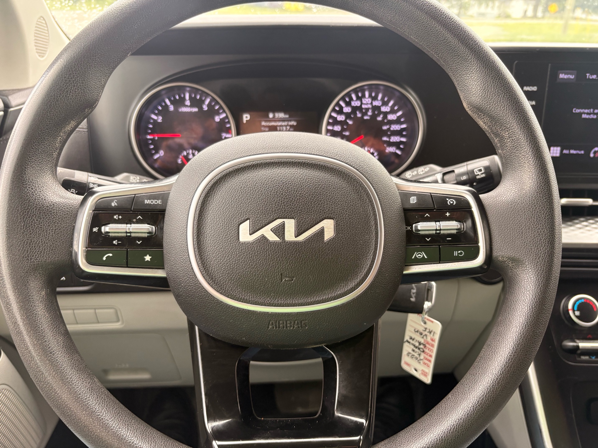 /skymotorscanada/2022-Kia-Carnival-9772266656504374.jpg