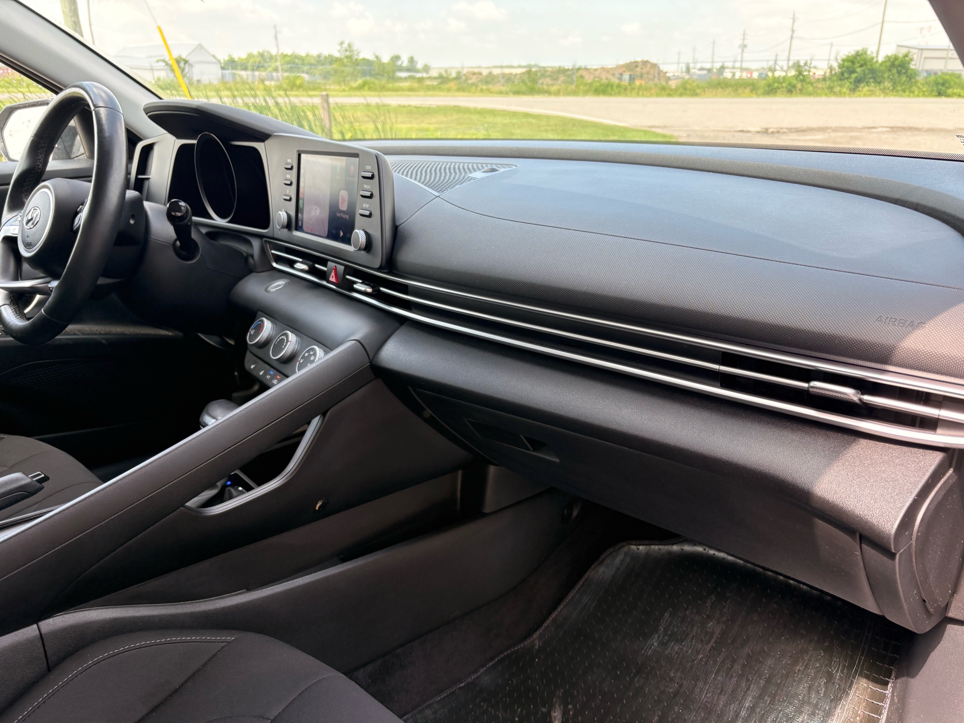 /skymotorscanada/2023-HYUNDAI-ELANTRA-04444181597938801.jpg