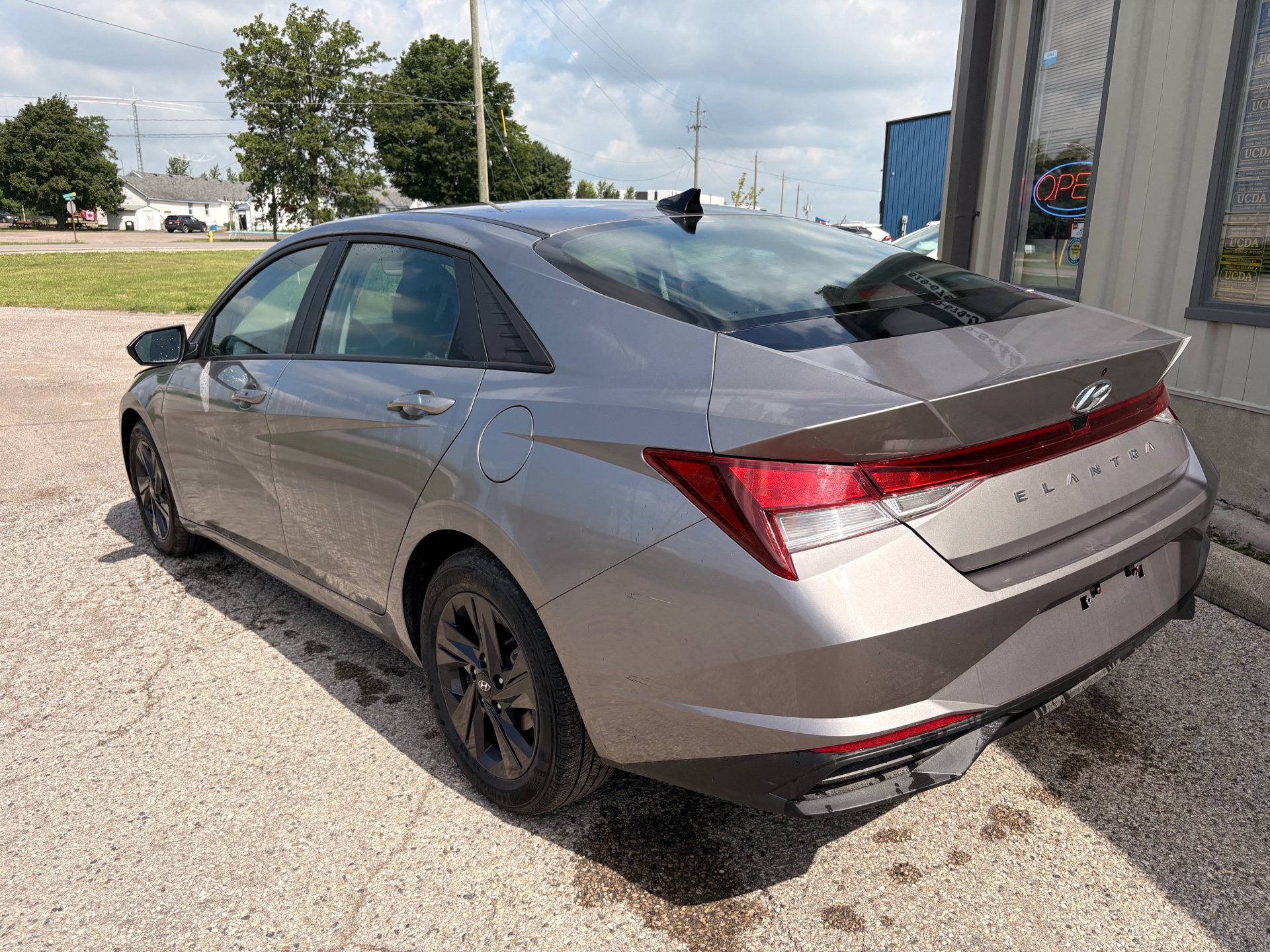 /skymotorscanada/2023-HYUNDAI-ELANTRA-4236919478536425.jpg