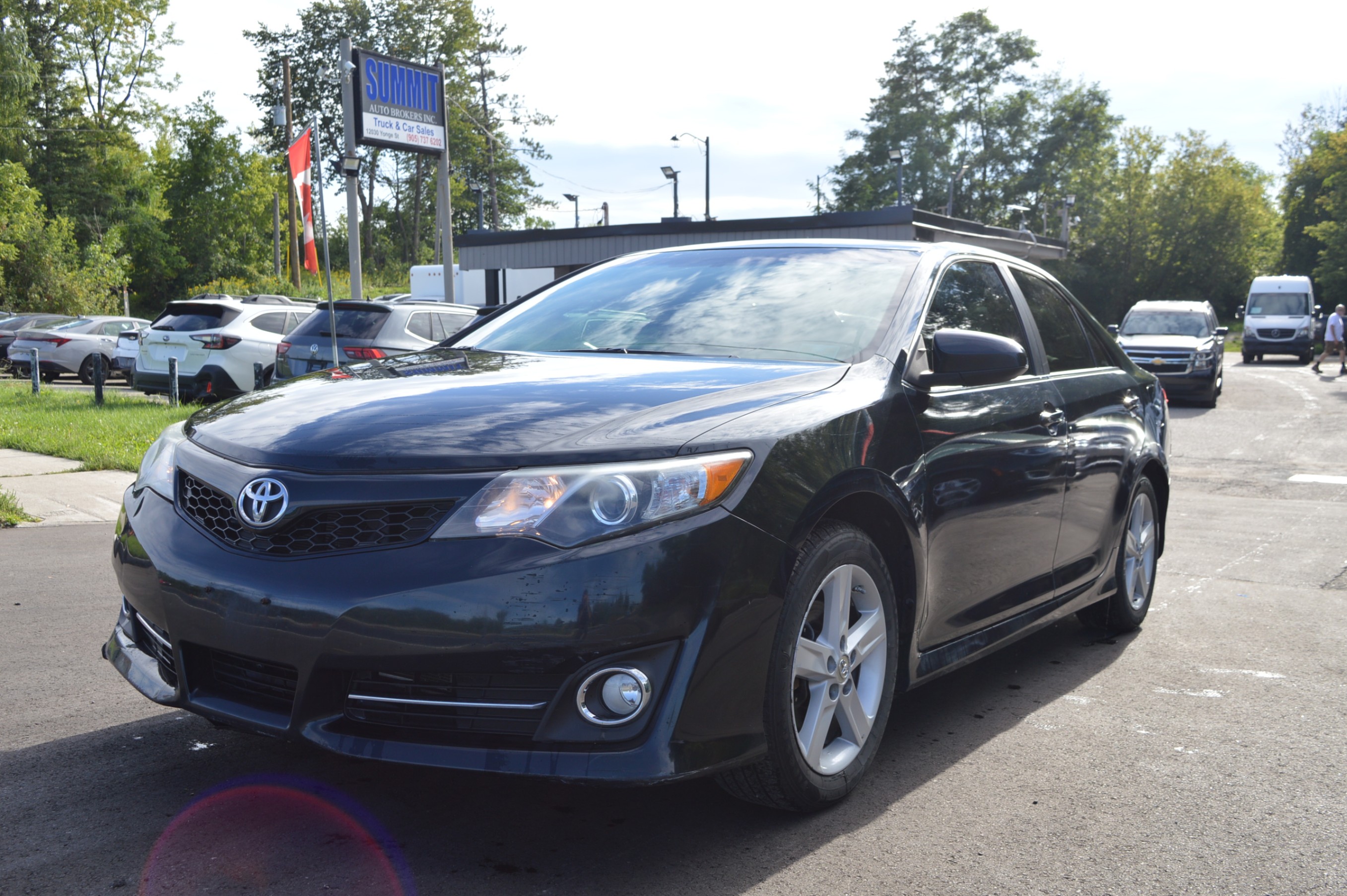 2012 Toyota Camry 4dr Sdn I4 Auto LE