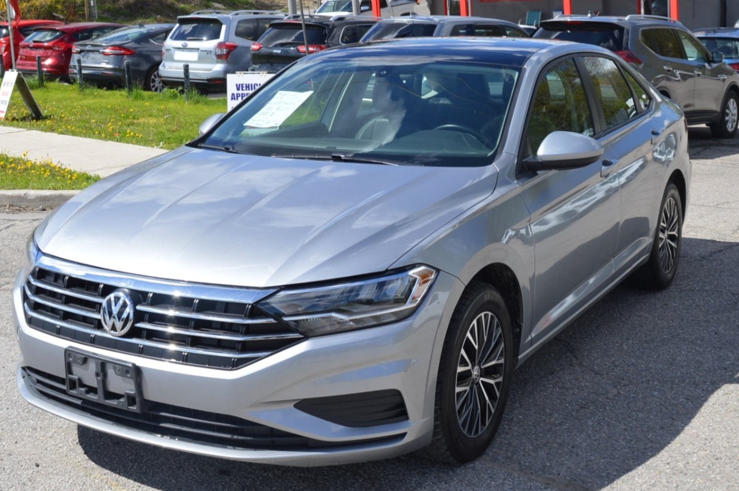 2019 VOLKSWAGEN JETTA HIGHLINE Highline Auto