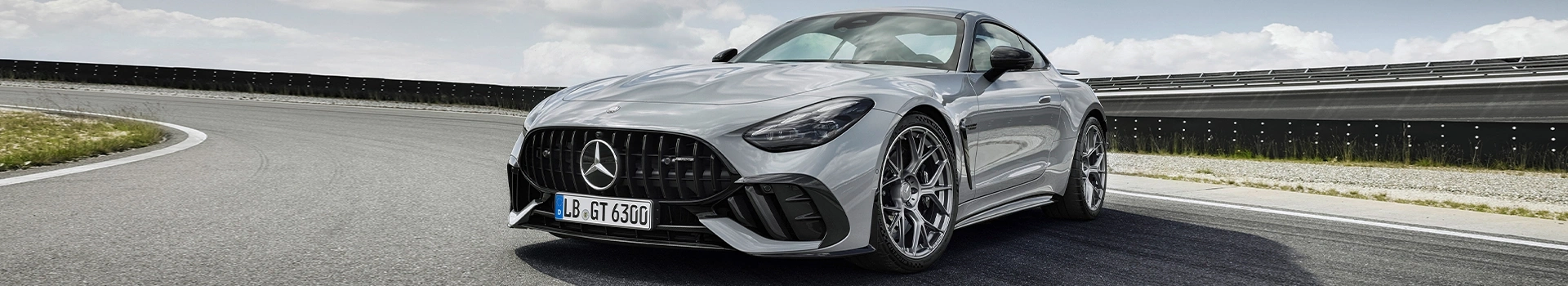 https://hillzcdn.ca/swagautogroupinc1/8348953168010589-car_loan_calculator.webp