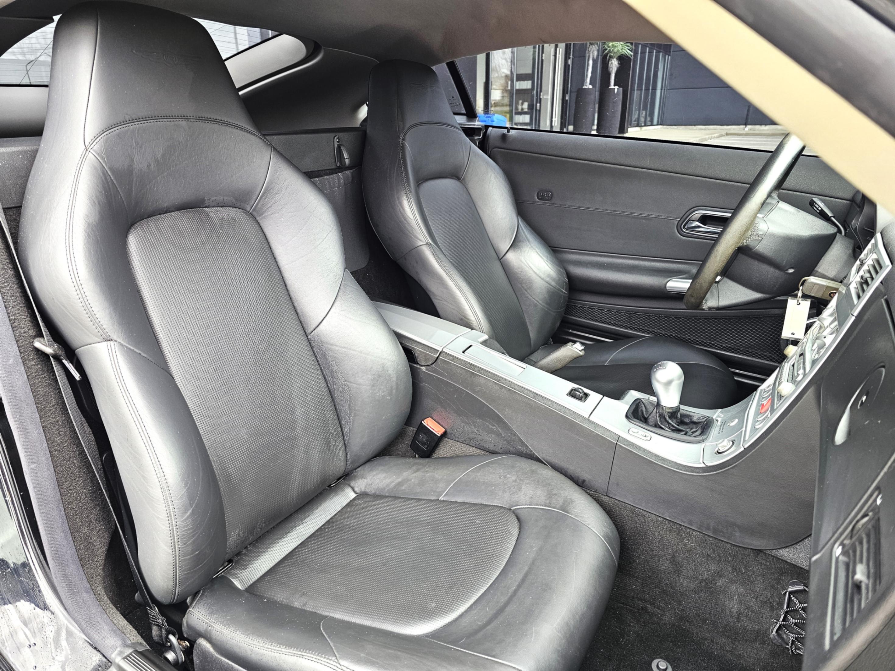 /todaysautosalesandservice/2004-Chrysler-Crossfire-0015254916848881361.jpg