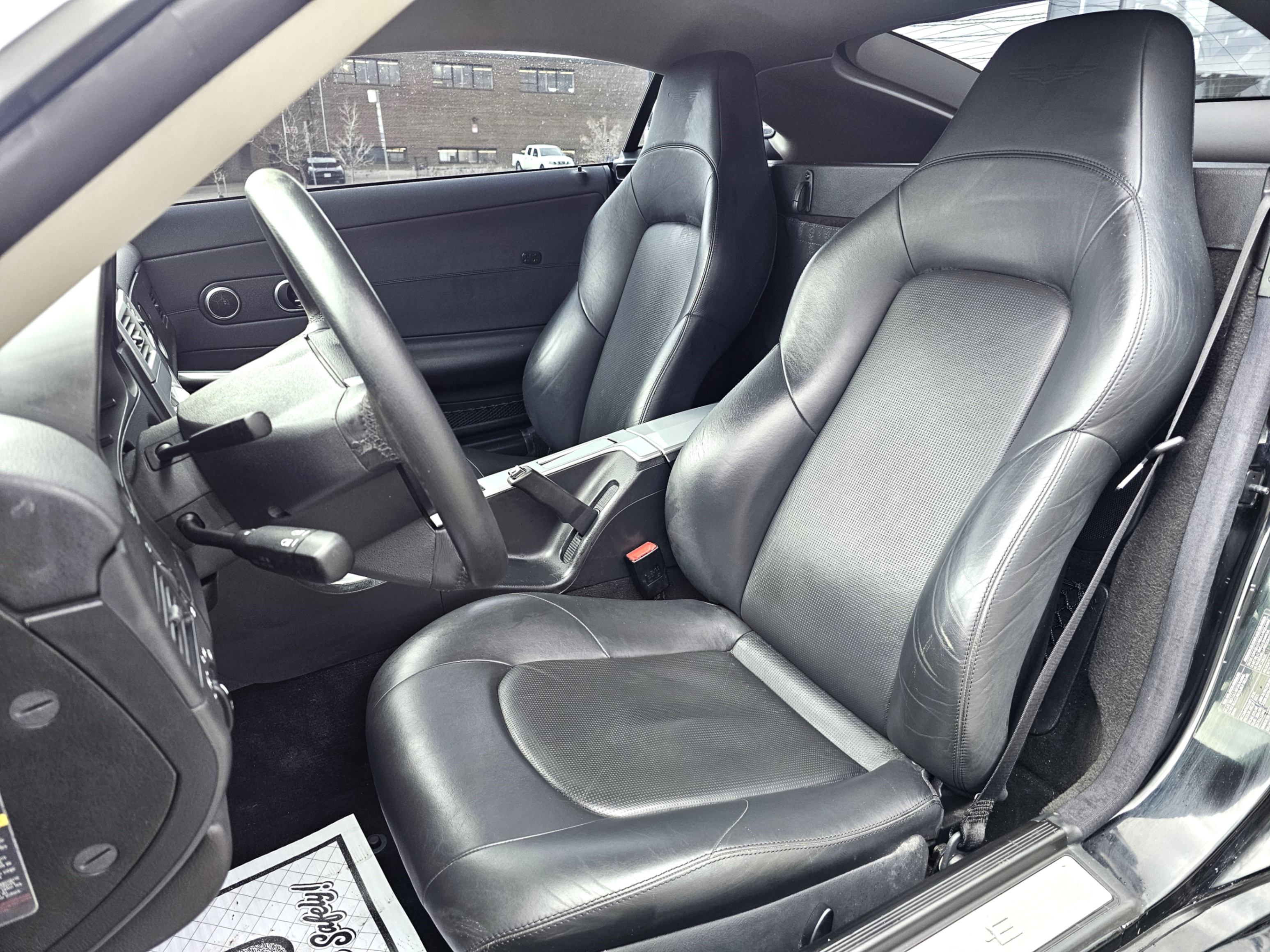/todaysautosalesandservice/2004-Chrysler-Crossfire-39858351004066406.jpg