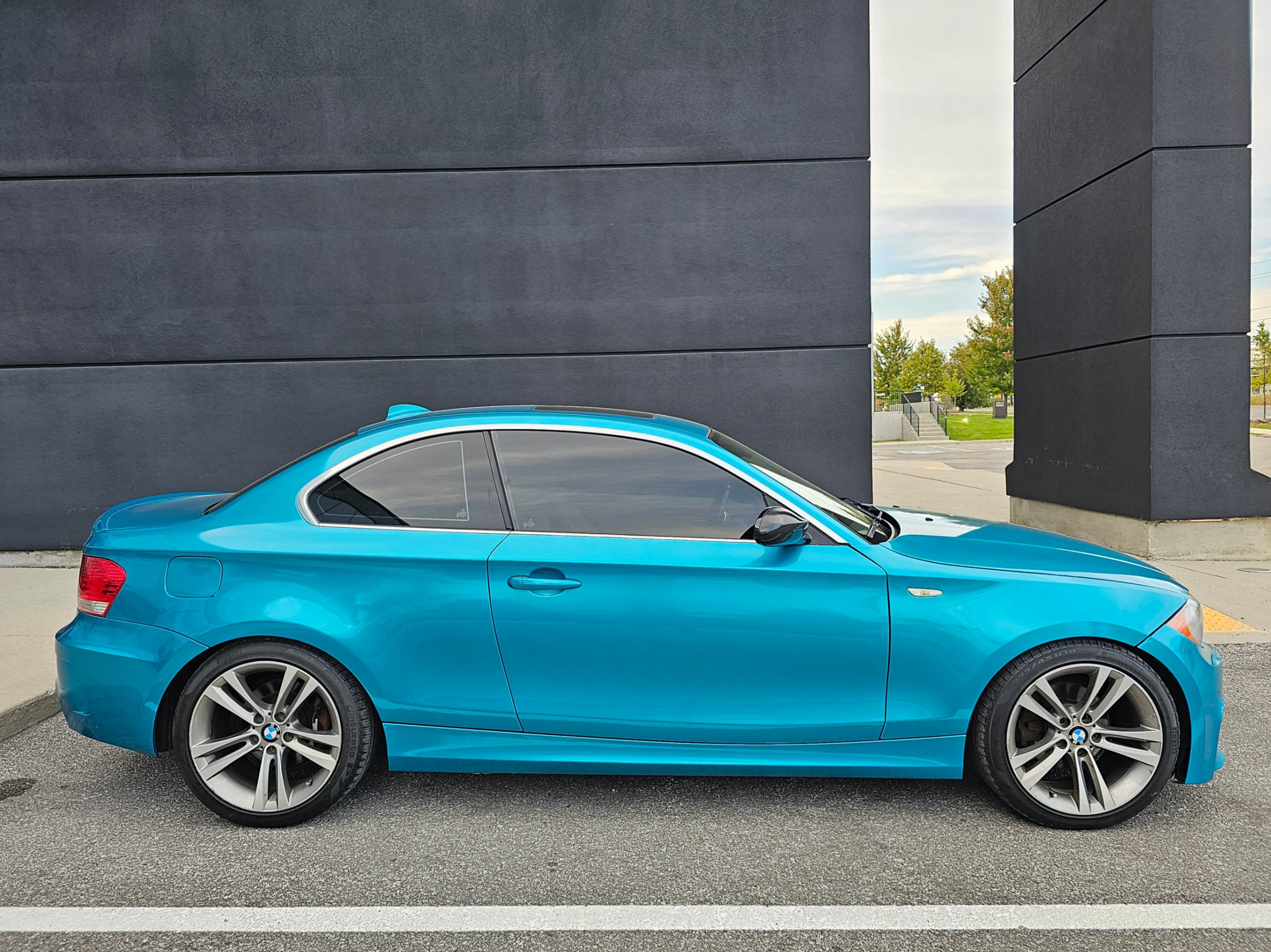 /todaysautosalesandservice/2008-BMW-1Series-9559042588644071.jpg