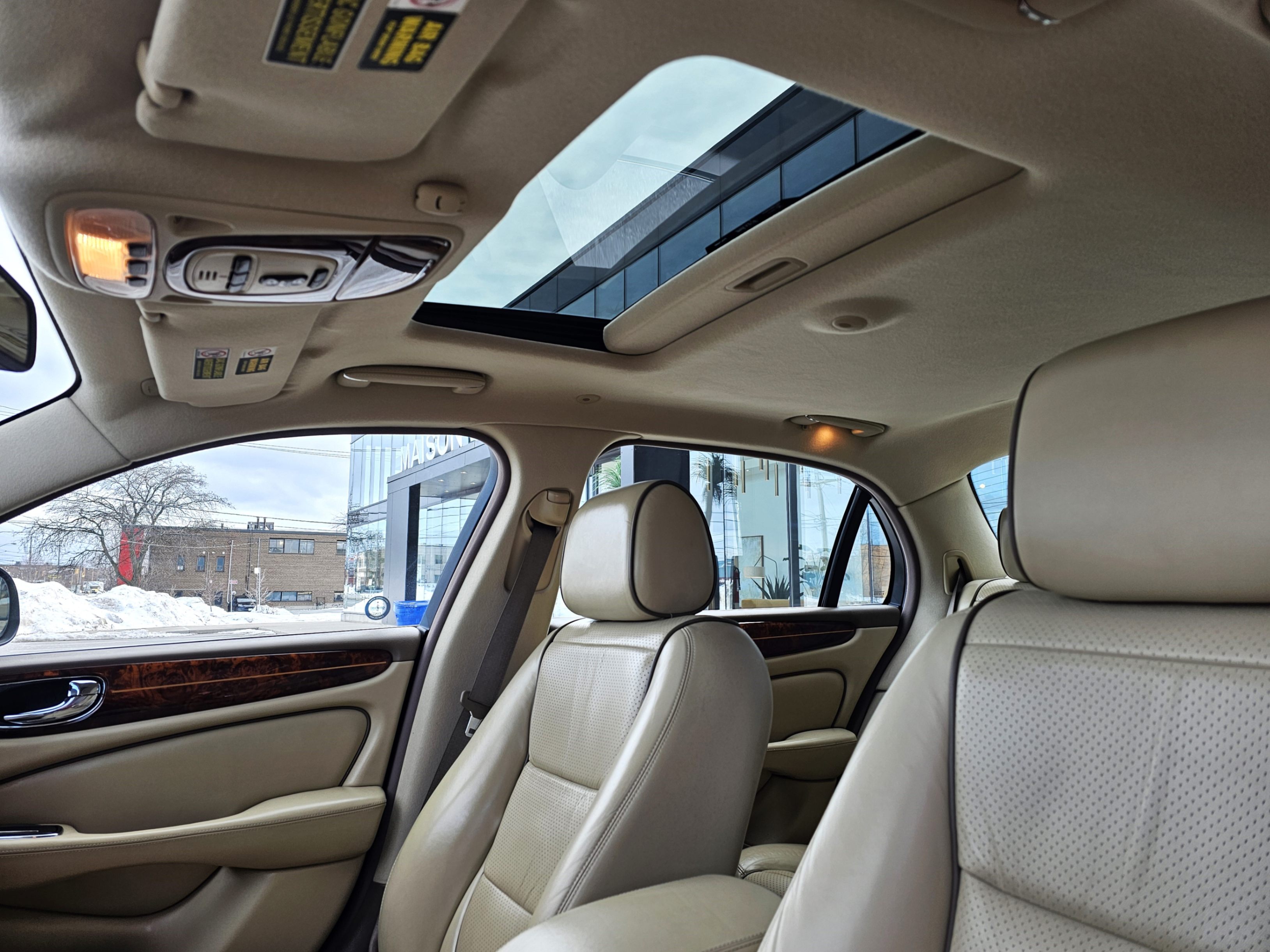 /todaysautosalesandservice/2008-Jaguar-XJSeries-843111398478966.jpg