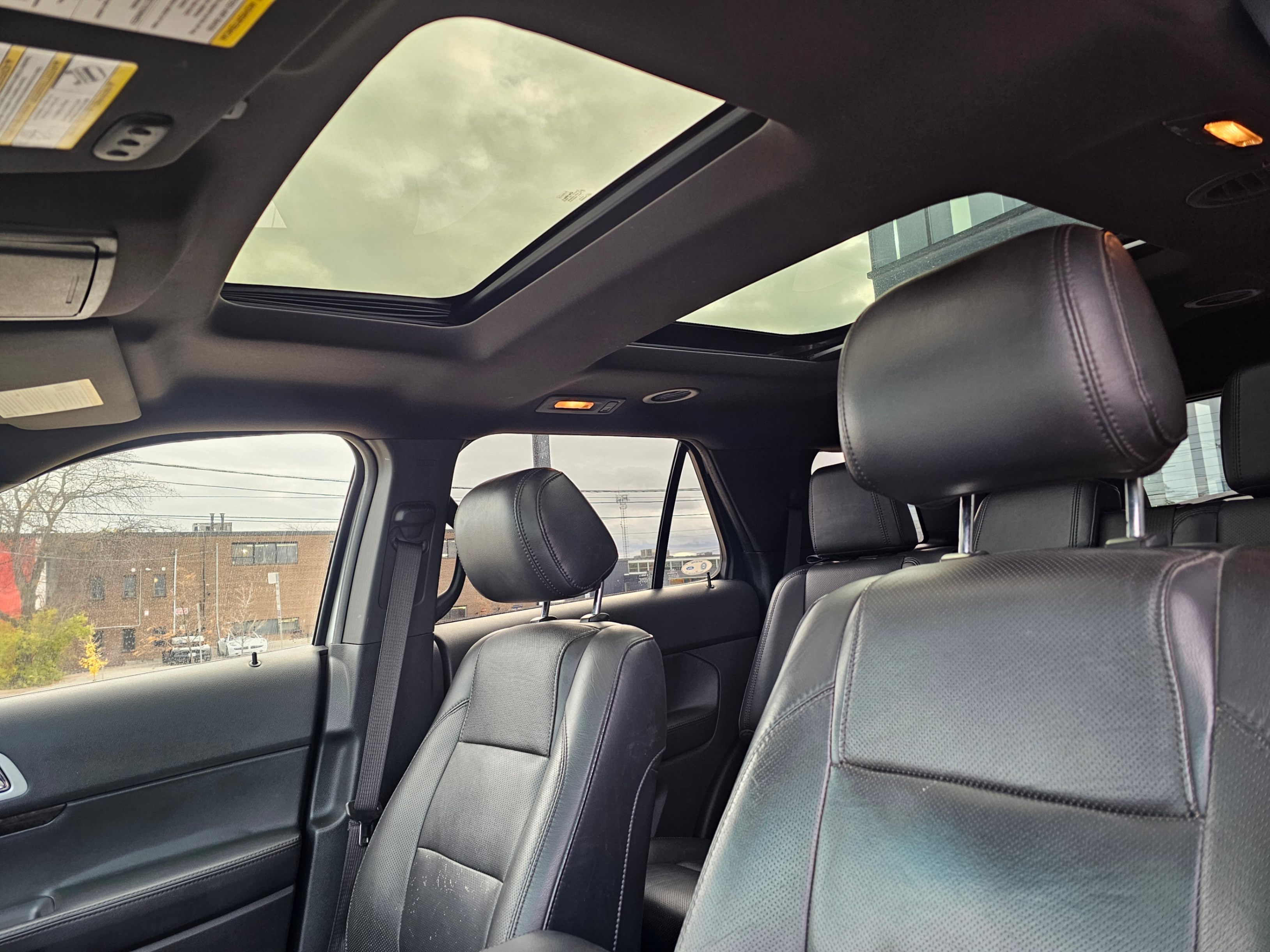 /todaysautosalesandservice/2011-Ford-Explorer-5935294790228753.jpg