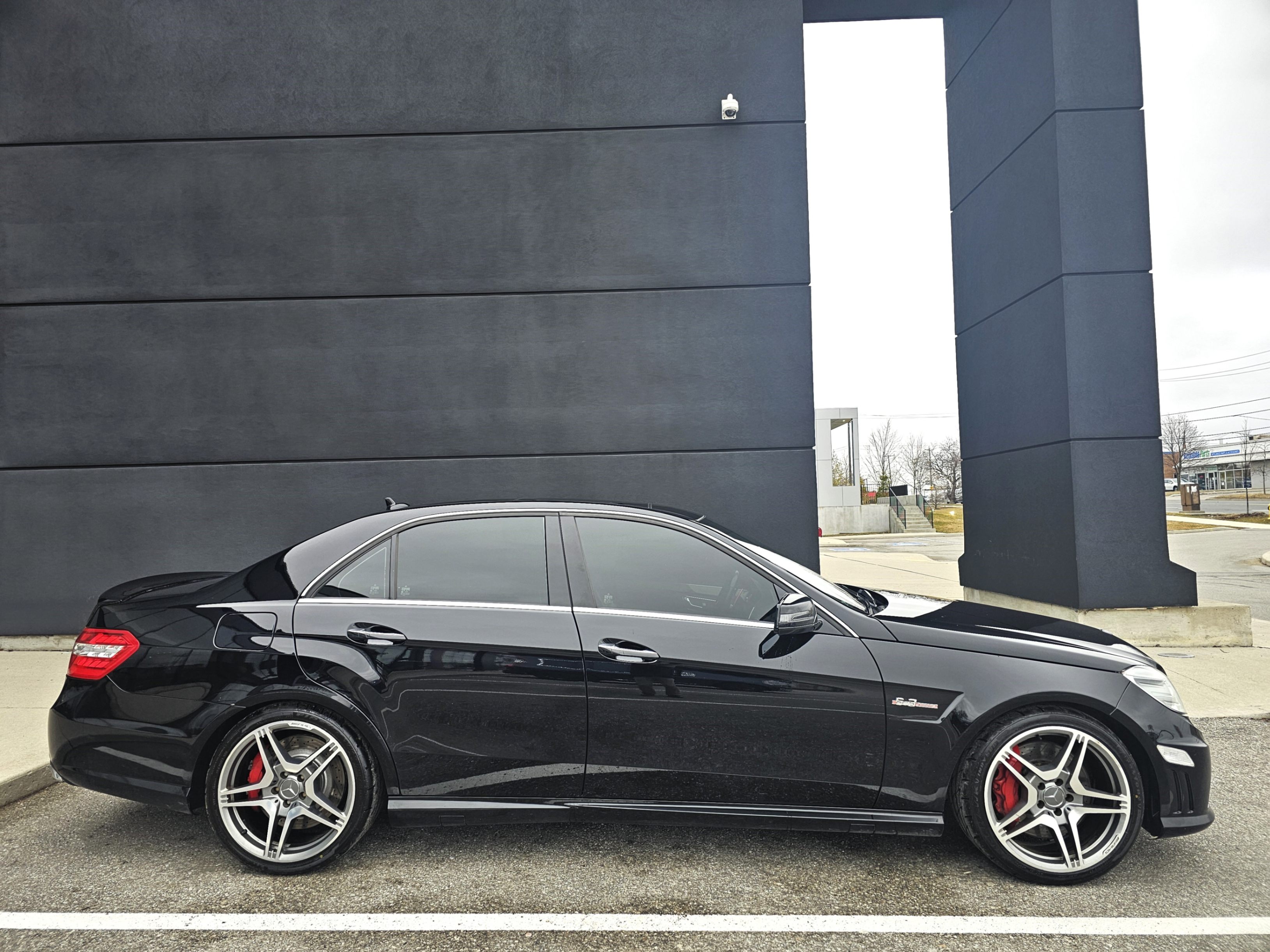 /todaysautosalesandservice/2011-Mercedes-Benz-E-Class-956494878869816.jpg