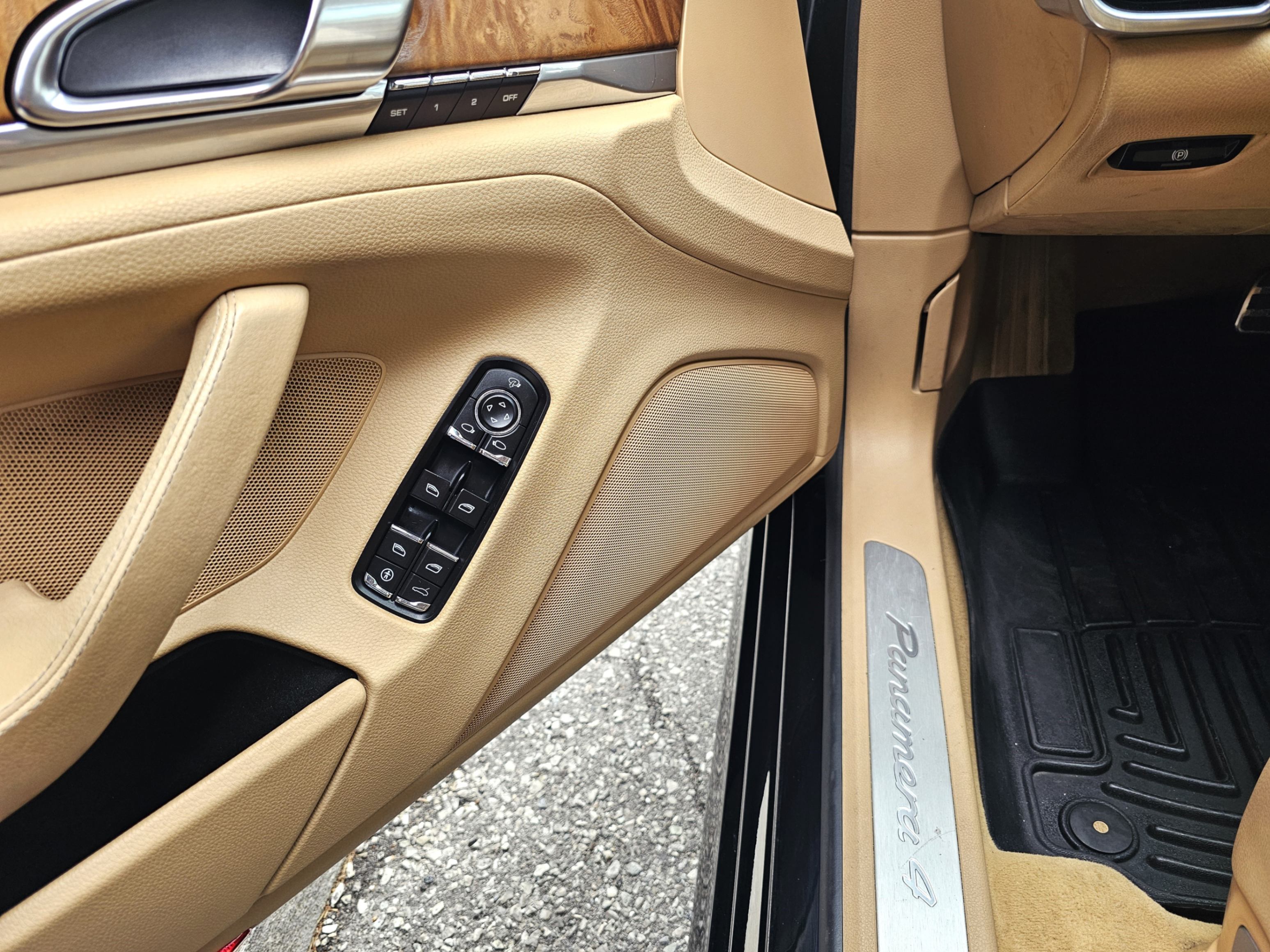/todaysautosalesandservice/2011-Porsche-Panamera-2898008329999937.jpg