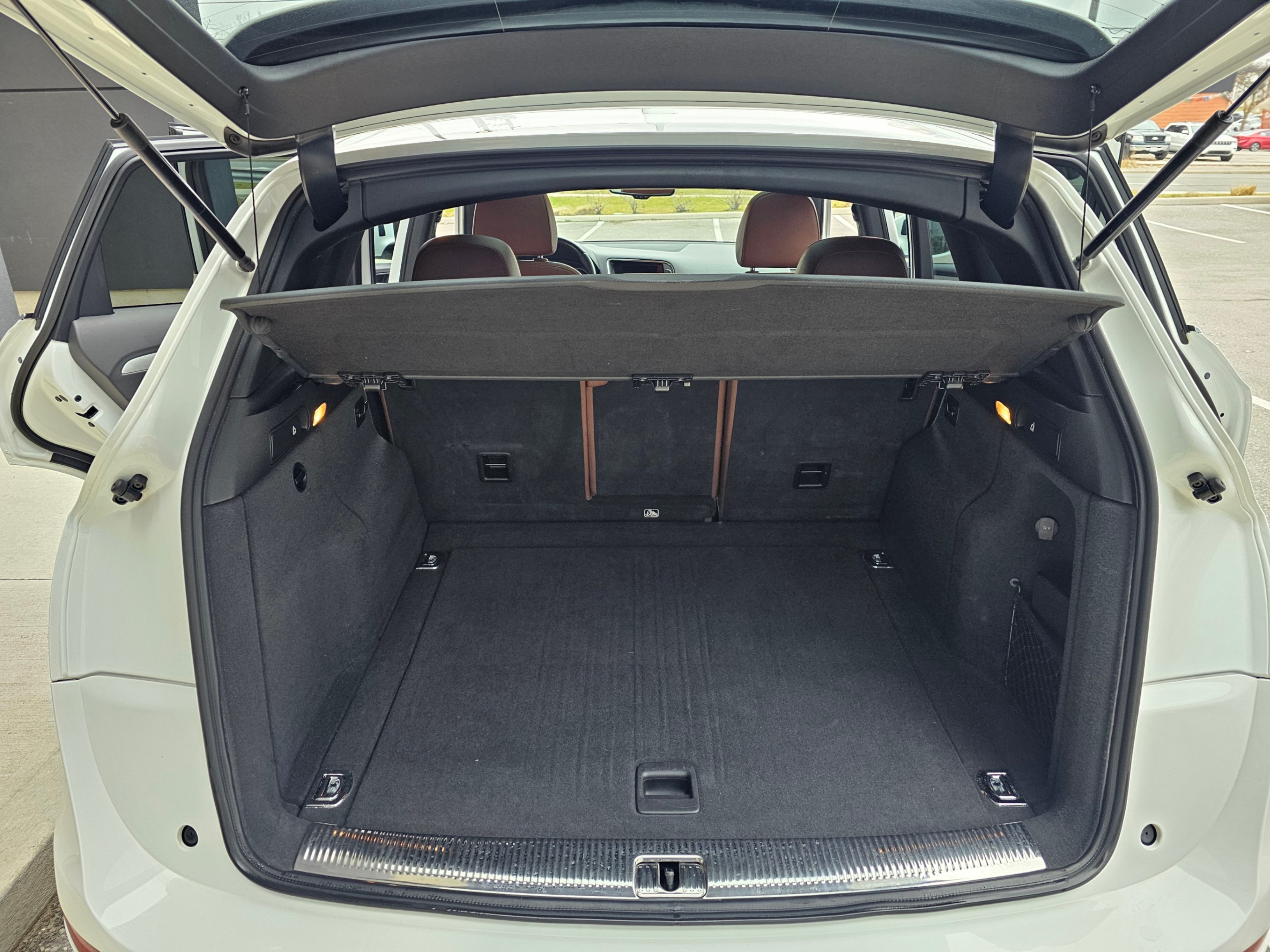 /todaysautosalesandservice/2012-Audi-Q5-3366899795320666.jpg