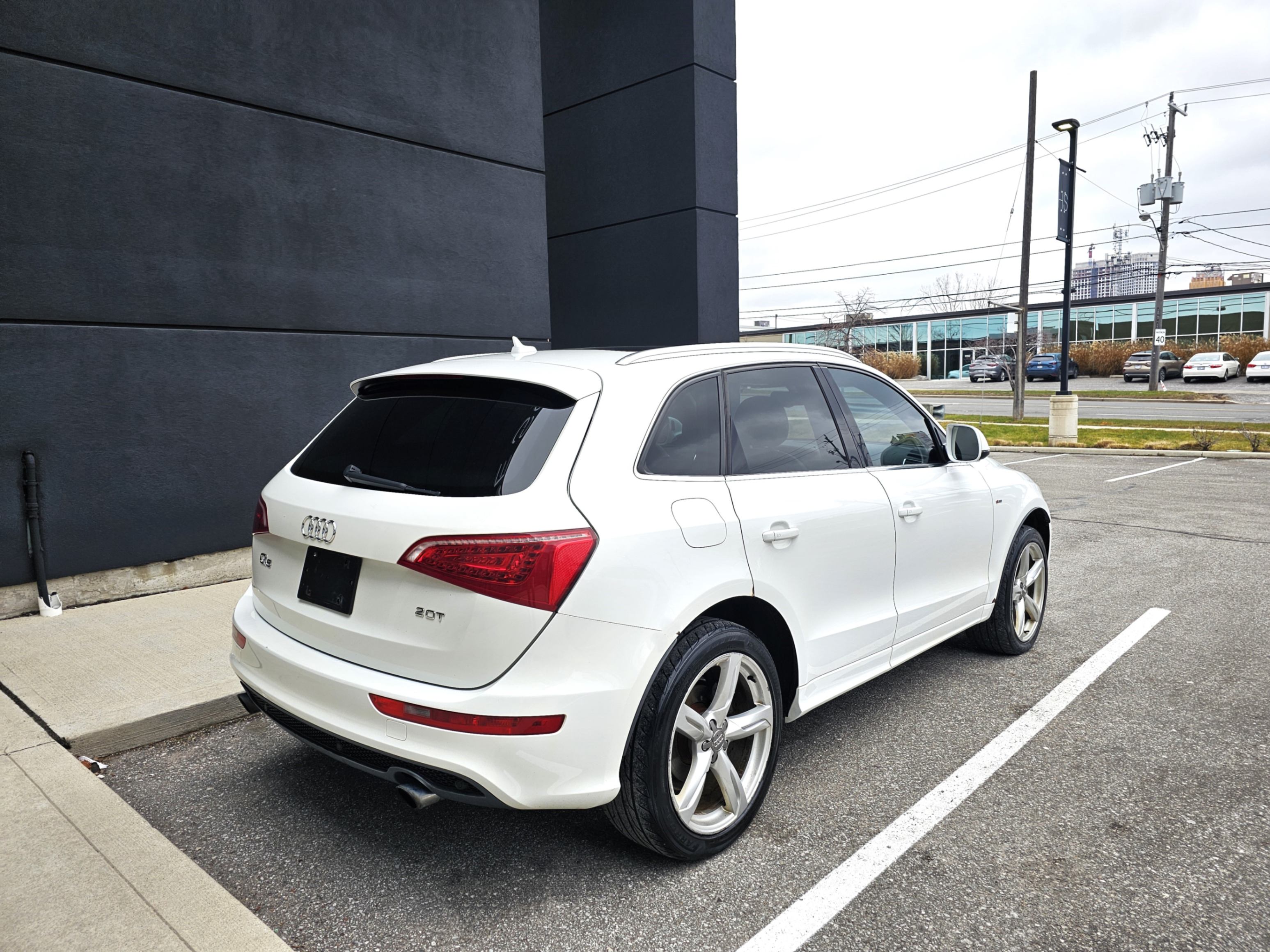 /todaysautosalesandservice/2012-Audi-Q5-4978145135971239.jpg