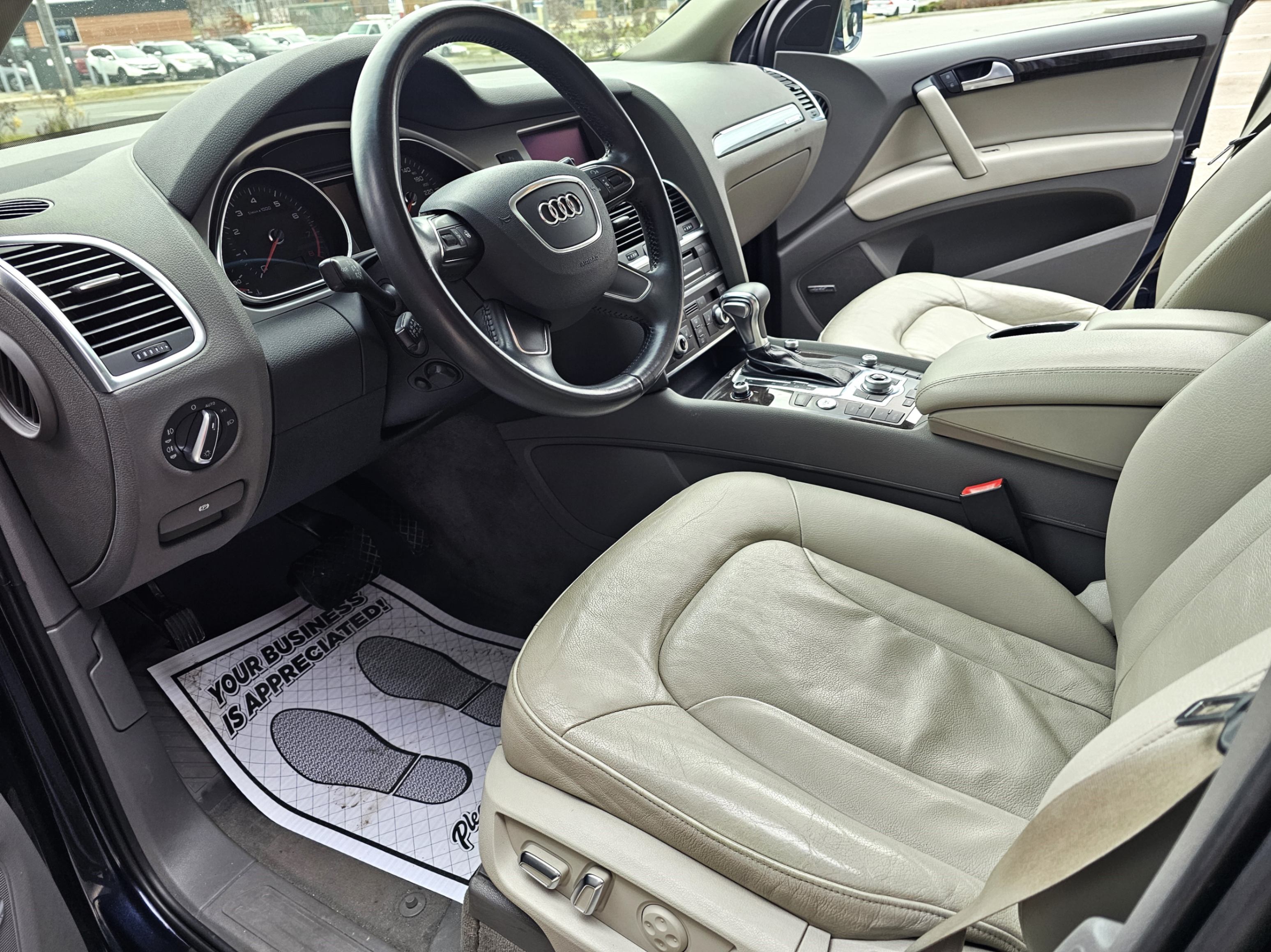 /todaysautosalesandservice/2013-Audi-Q7-7202412232535713.jpg