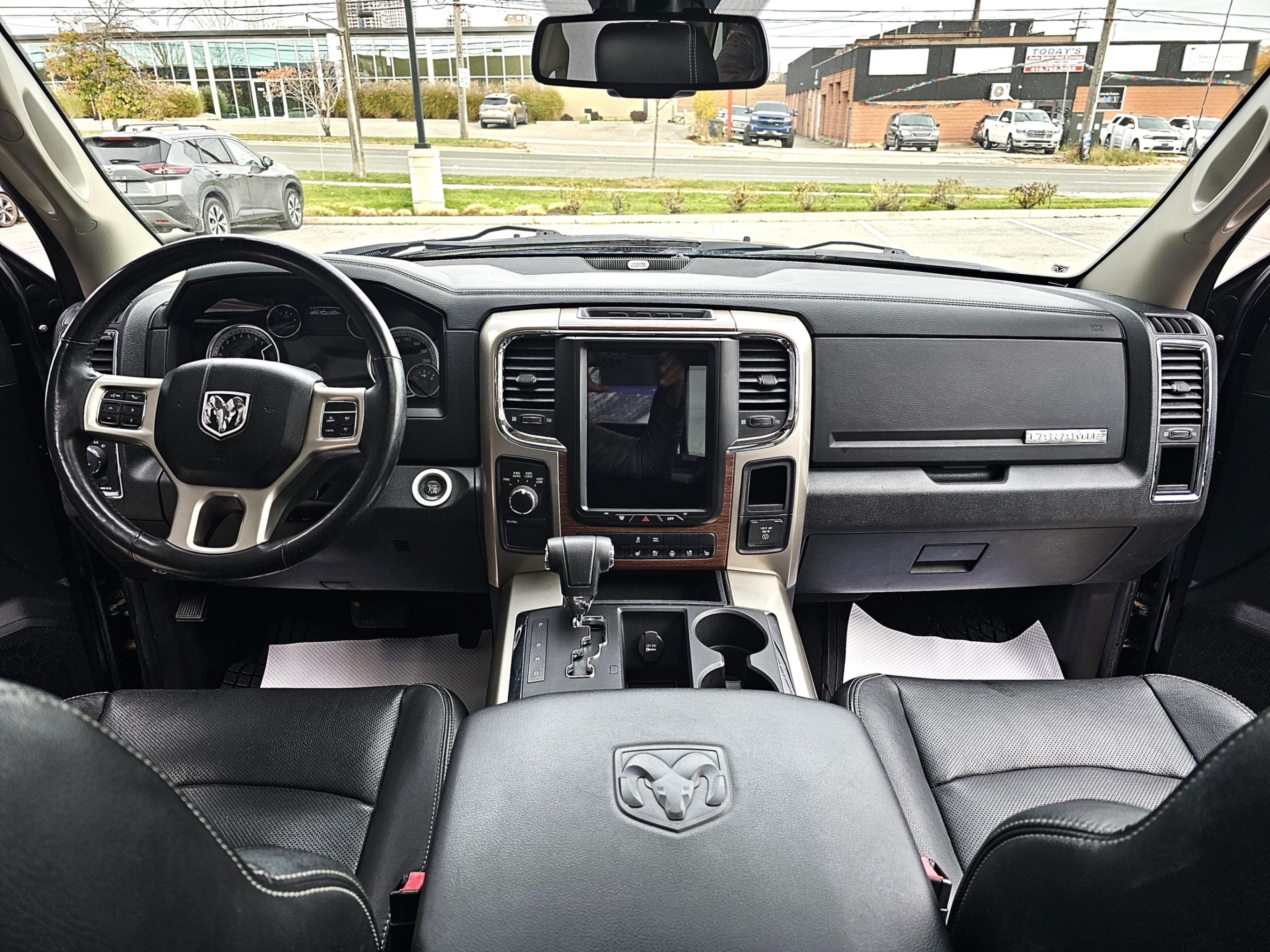 /todaysautosalesandservice/2013-Ram-1500-23844193795251156.jpg