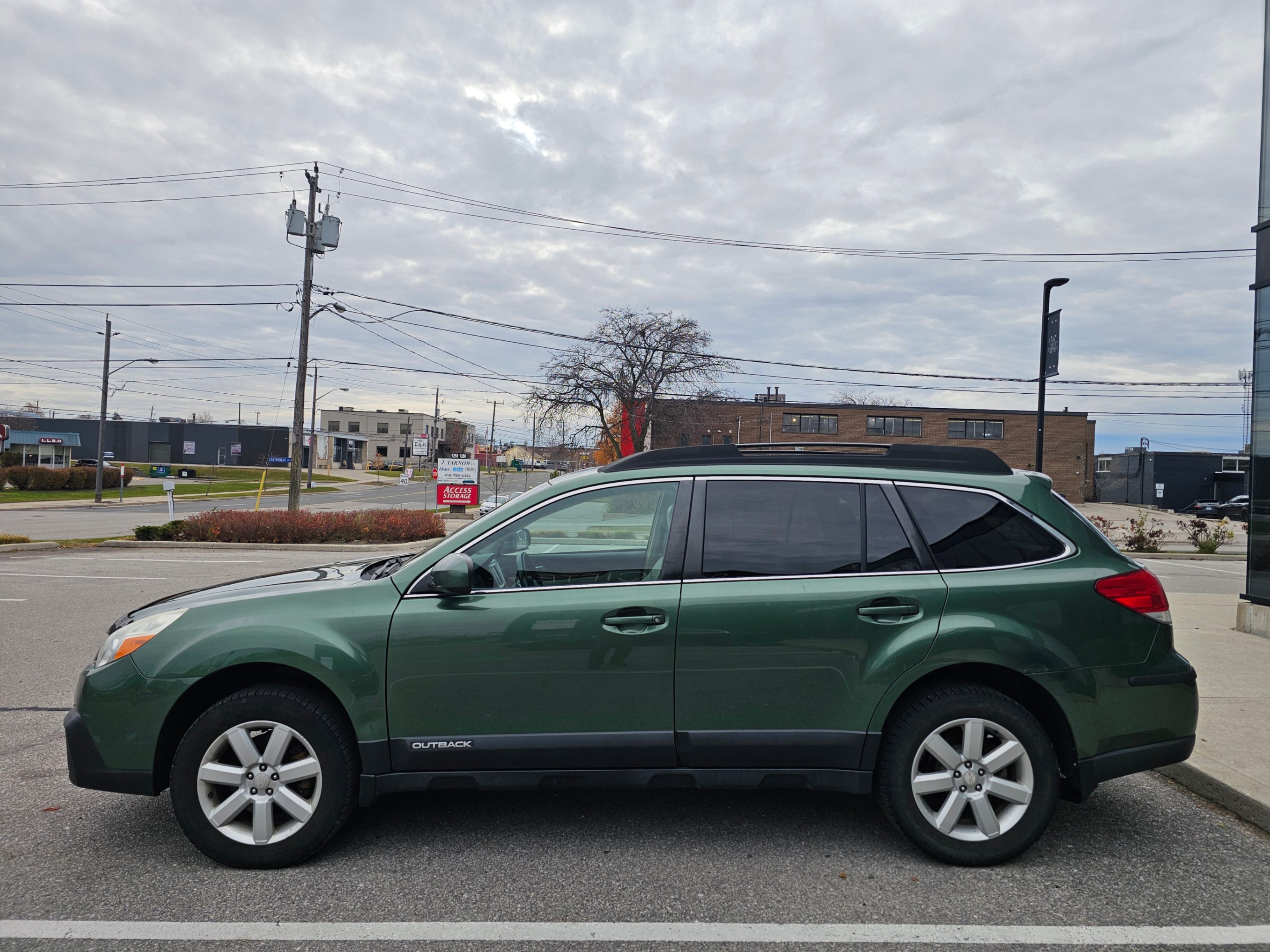 /todaysautosalesandservice/2013-Subaru-Outback-3091903546140933.jpg