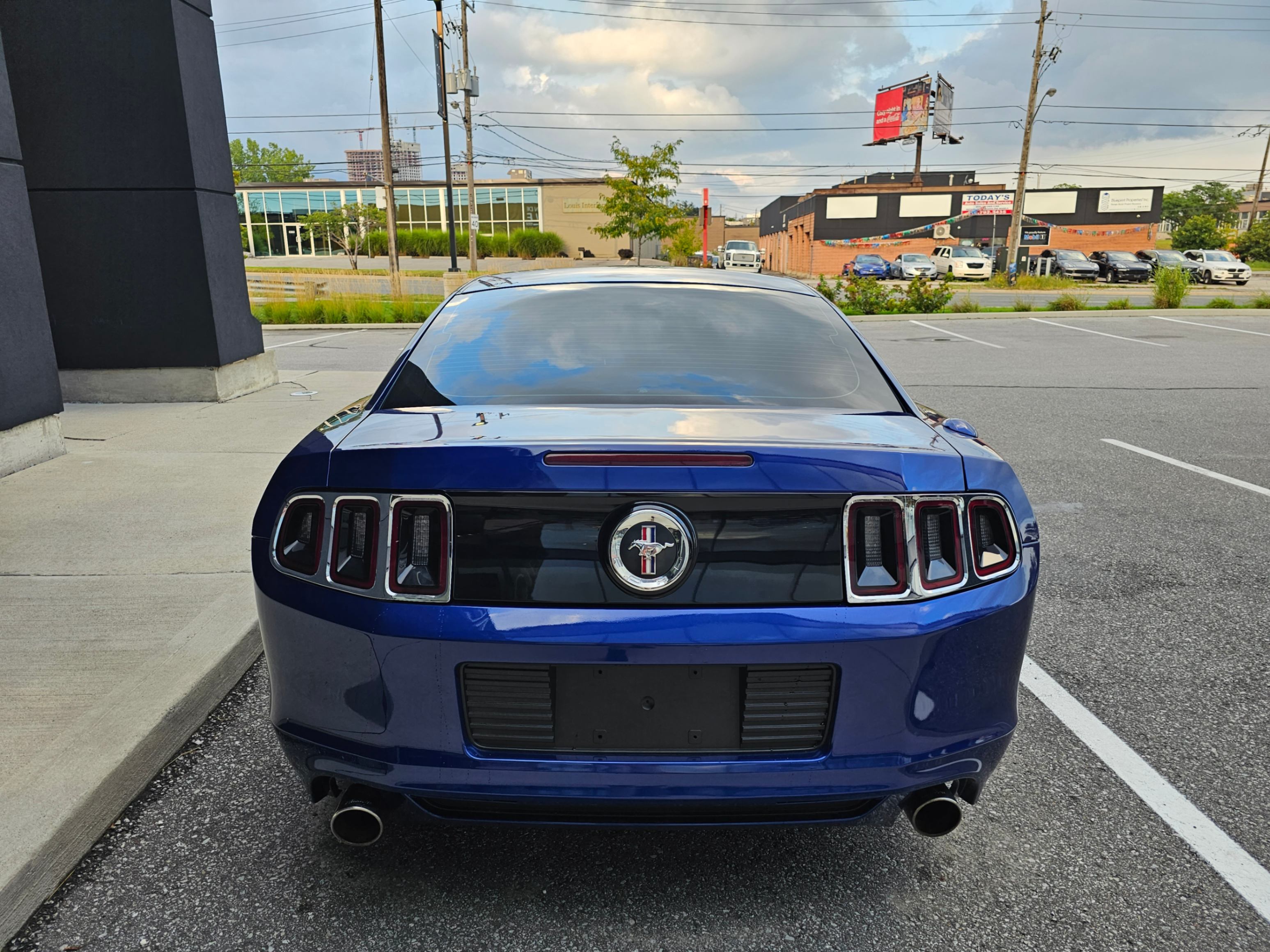 /todaysautosalesandservice/2014-Ford-Mustang-2769549965652949.jpg