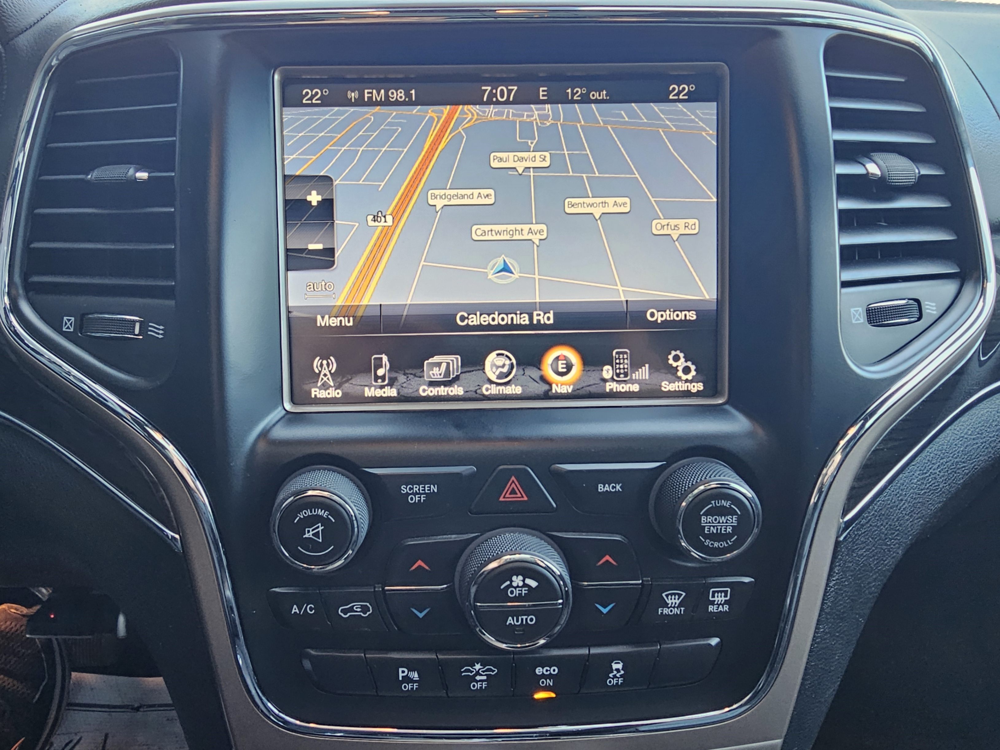 /todaysautosalesandservice/2014-Jeep-GrandCherokee-21565814327106003.jpg