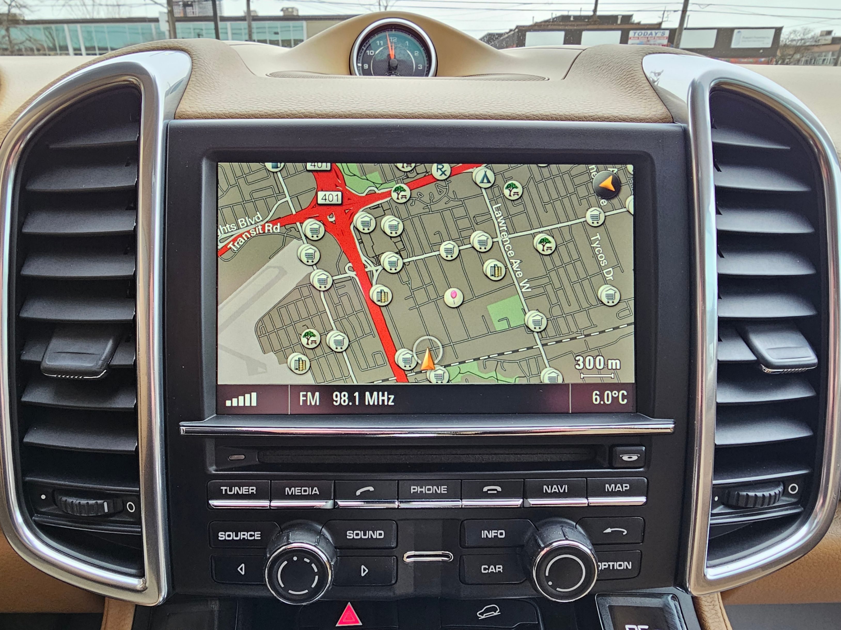 /todaysautosalesandservice/2014-Porsche-Cayenne-41878966308797794.jpg