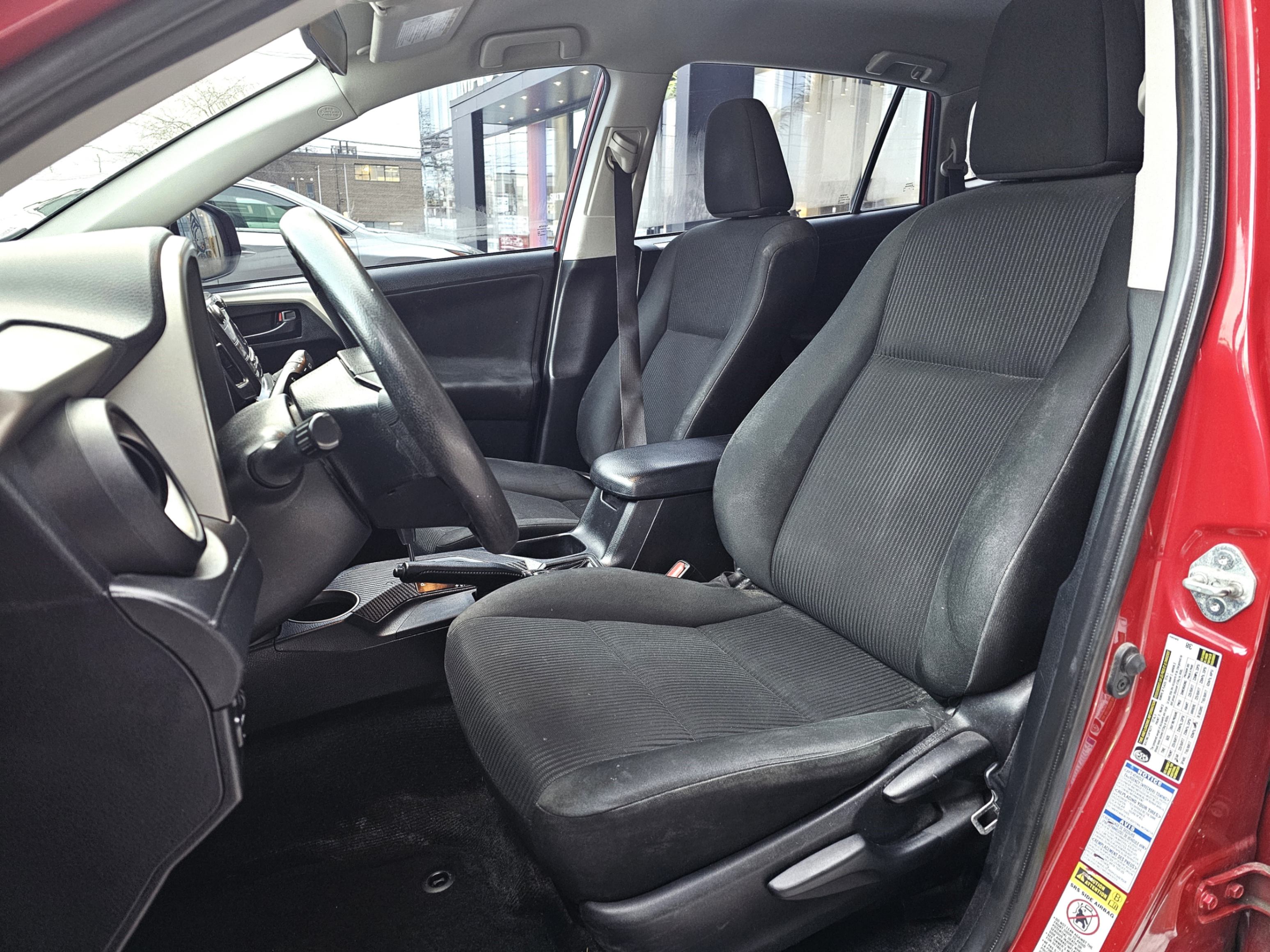 /todaysautosalesandservice/2014-Toyota-RAV4-1585000778456216.jpg