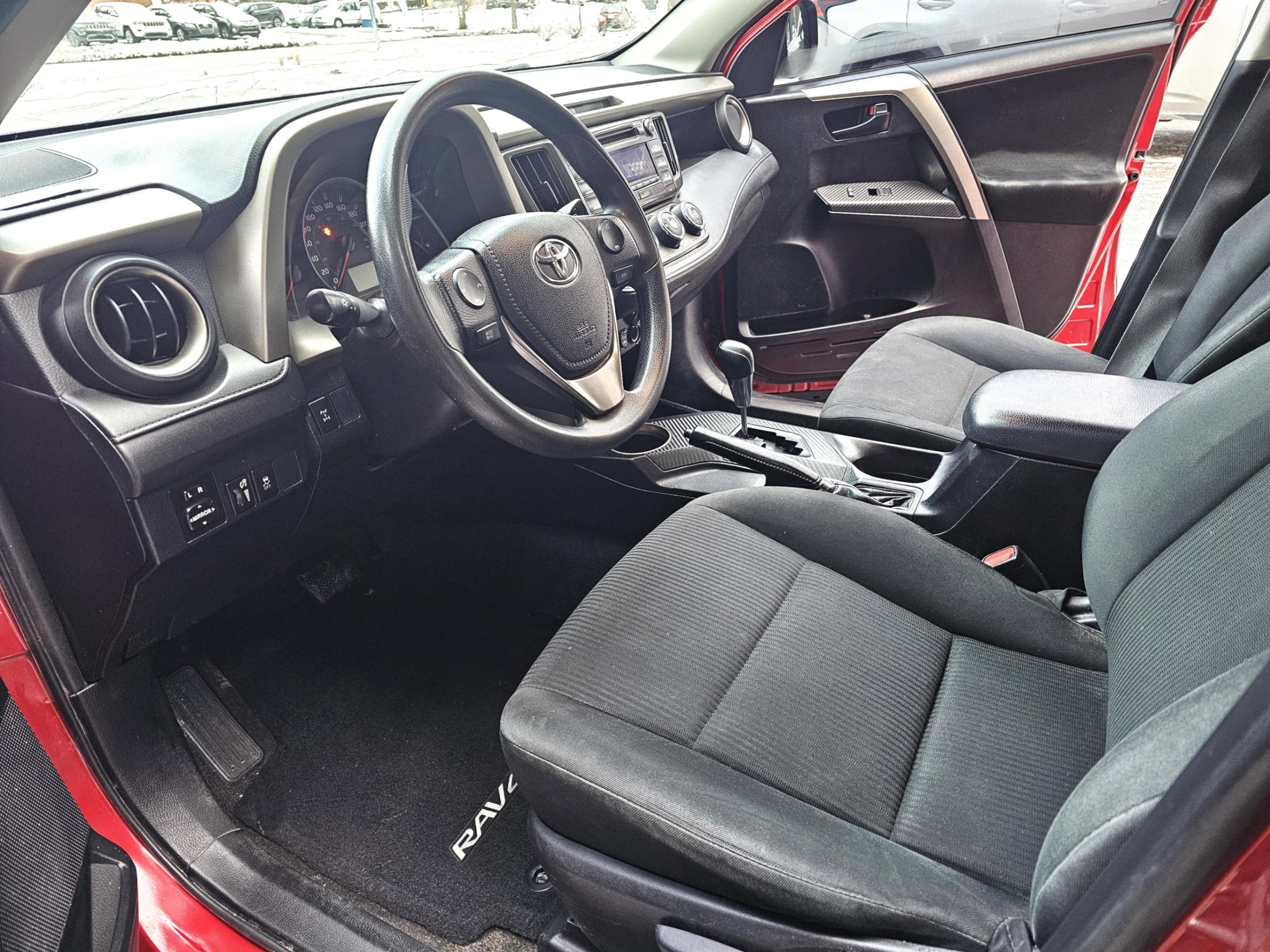 /todaysautosalesandservice/2014-Toyota-RAV4-6415315984318495.jpg